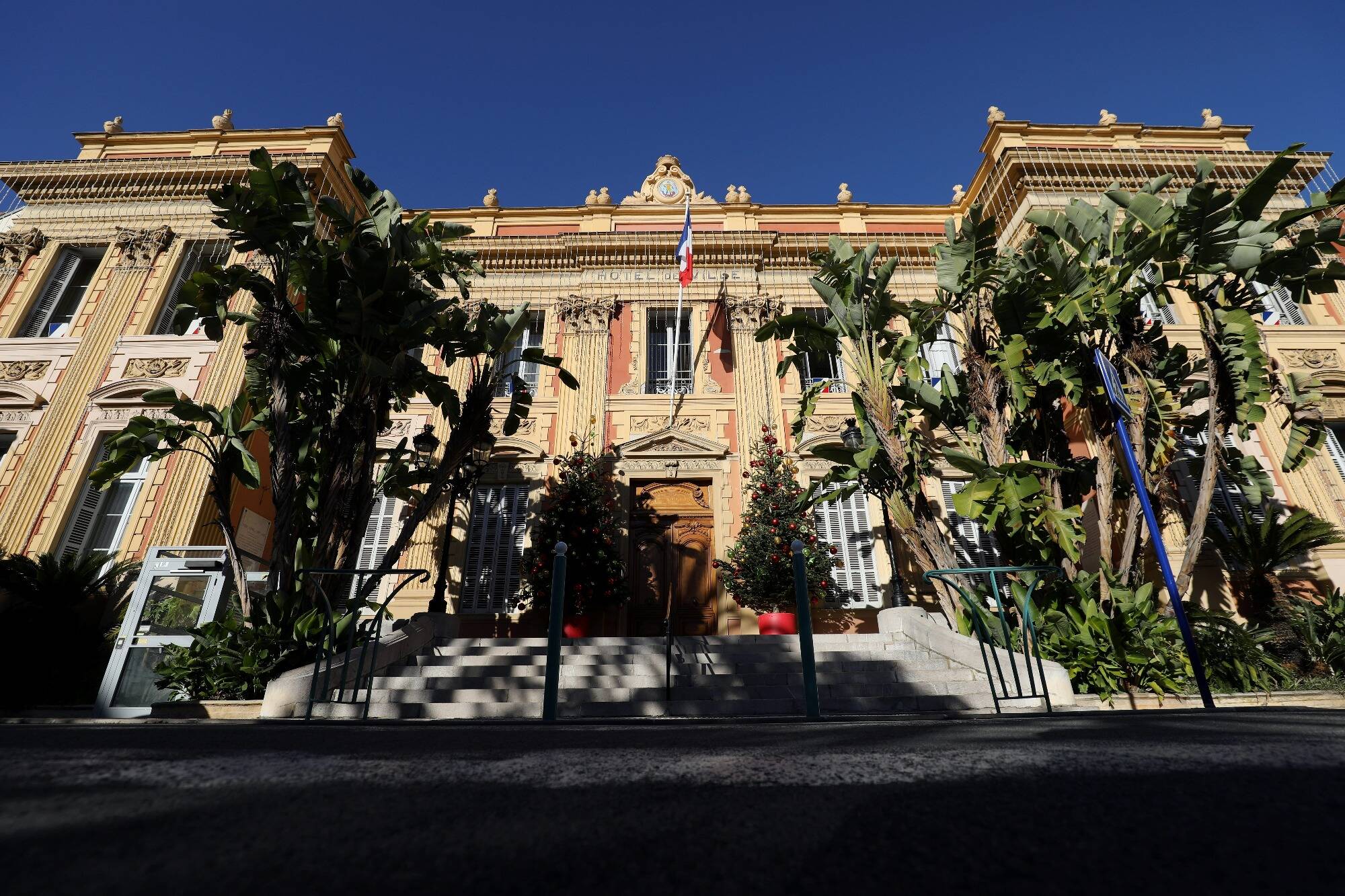 Pourquoi il n'y aura plus de onzième adjoint à la mairie de Menton?