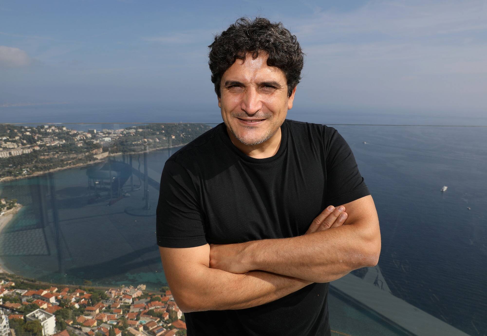 Guide Michelin 2024: "Sans les équipes, cette distinction n'aurait pas été possible", la réaction du chef triplement étoilé Mauro Colagreco