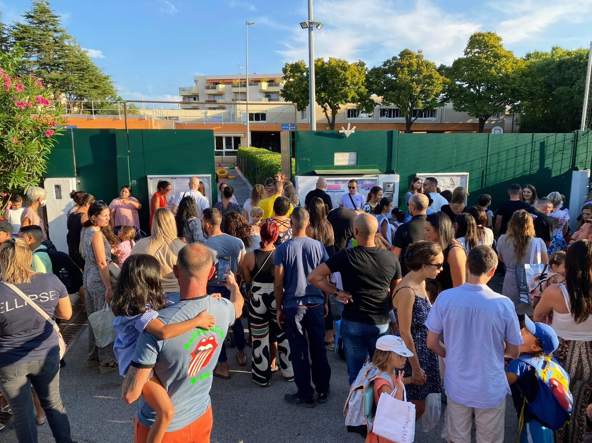 Face à la galère des parents à trouver une place en centre aéré à Antibes, la Ville annonce un projet pour... 2026