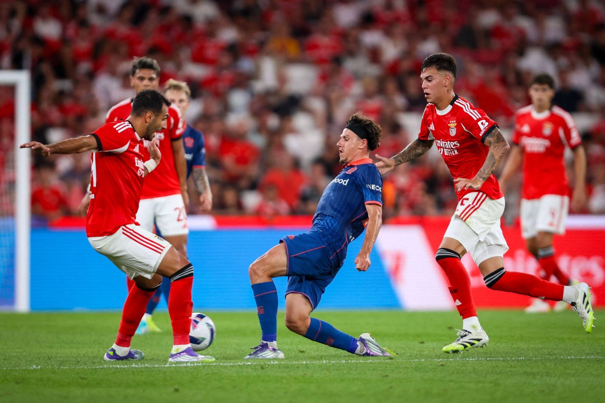 Pas d'exploit pour l'OGC Nice, battu 2-0 et éliminé par Benfica au troisième tour préliminaire de la Ligue des champions