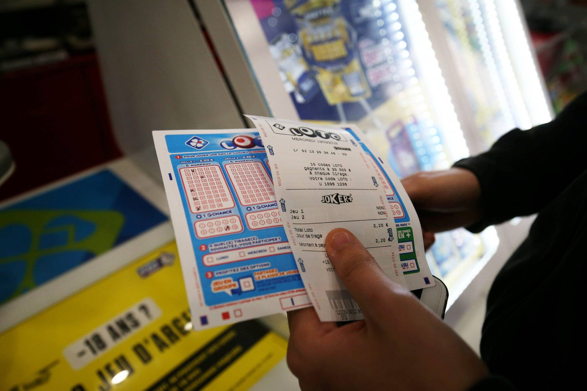 Avec 47.000 euros de gains, comment des étudiants ont réussi à trouver les chiffres gagnants du loto grâce à l'IA