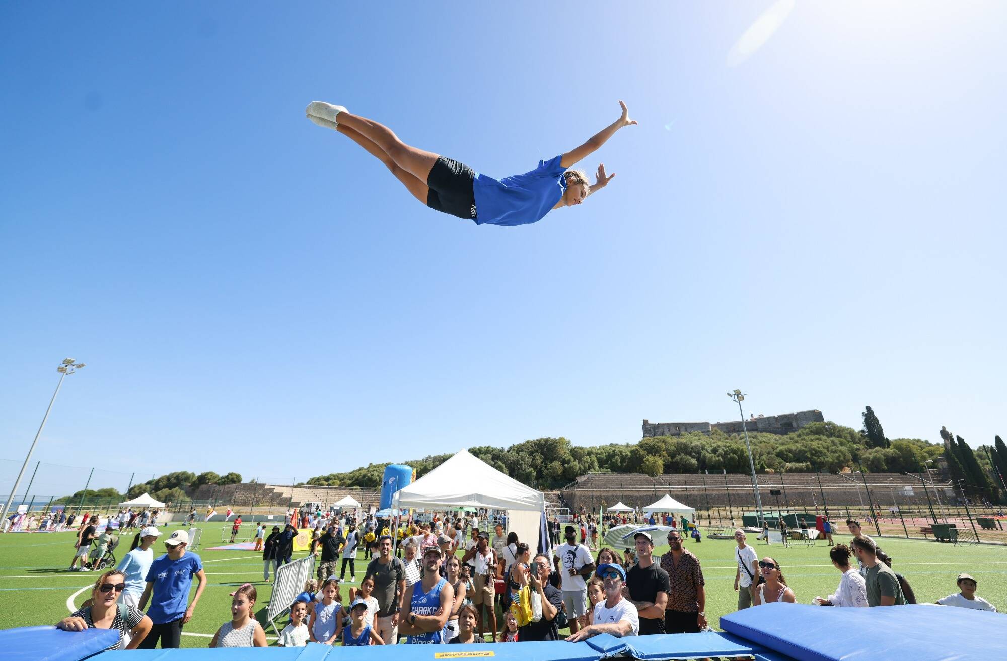 À l'heure du numérique, les forums des associations attirent toujours les foules sur la Côte d'Azur