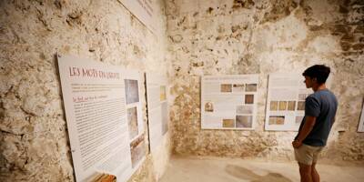 Dans les pierres du Fort Carré à Antibes, la vie des hommes se découvre au travers d'une exposition