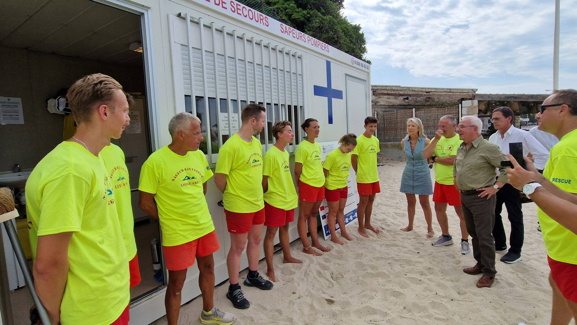 Mais au fait, que trouve-t-on dans un poste de secours?