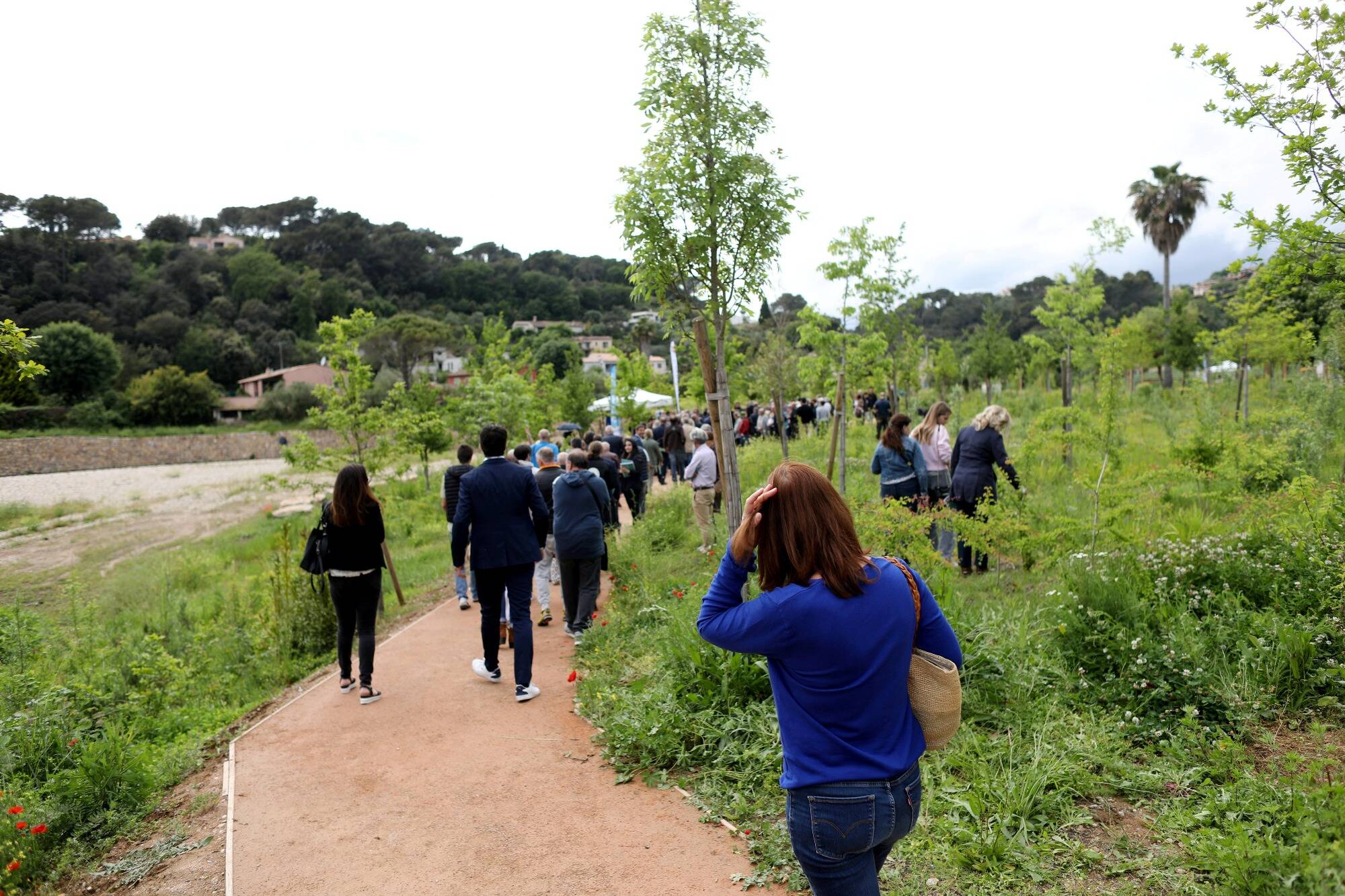 Dix ans après avoir été dévasté par les violentes intempéries, le Hameau de la Brague est enfin renaturé à Biot