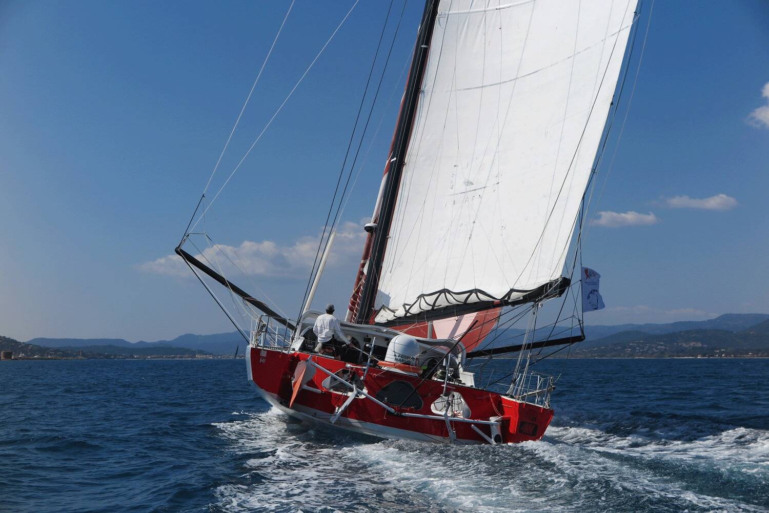 La Course au large reprend du souffle pour ce printemps dans le Golfe de Saint-Tropez