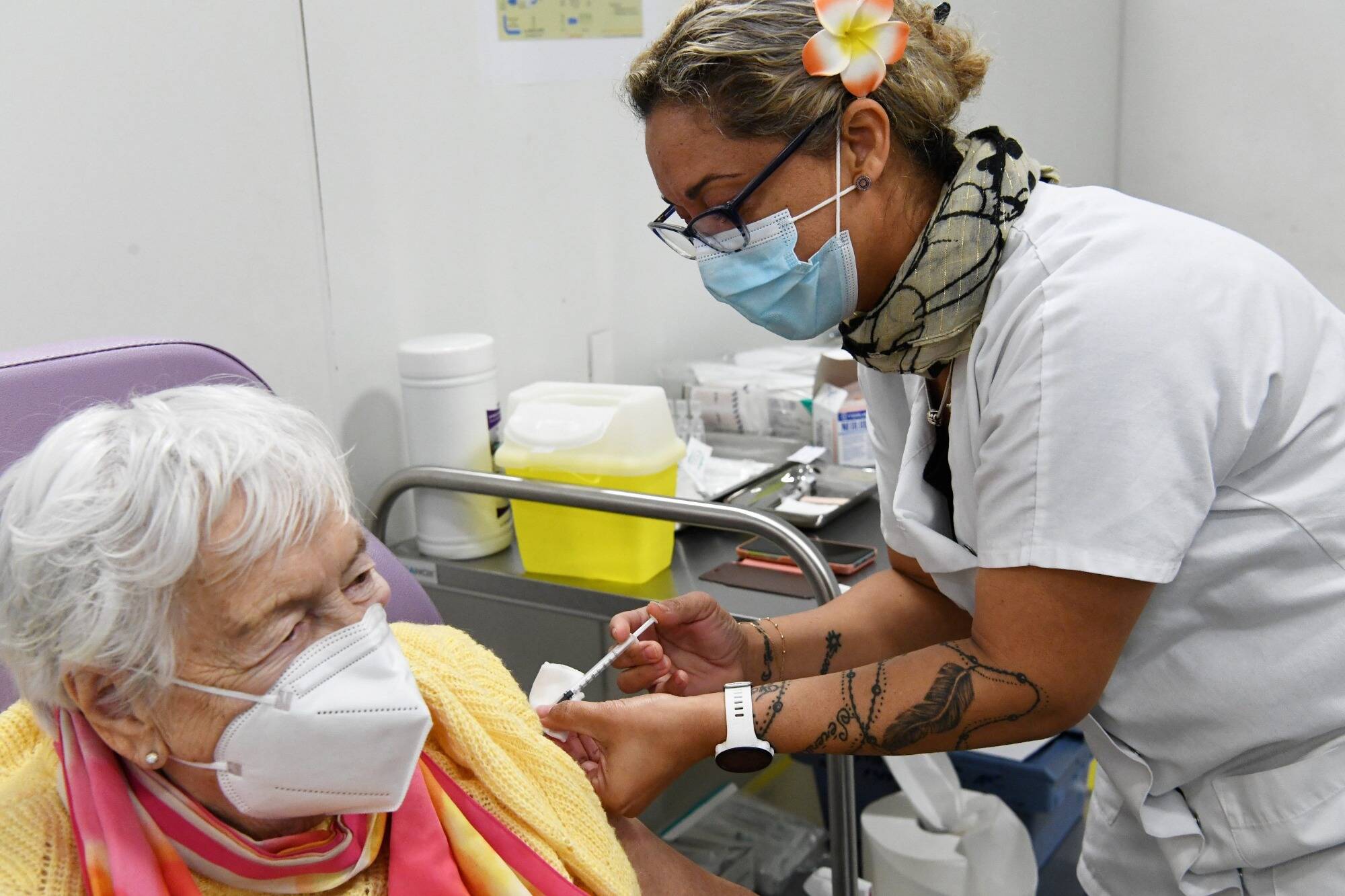 Coût, pertes de doses, transparence, faiblesses... Ce que dit la Cour des Comptes sur la campagne de vaccination contre la Covid-19