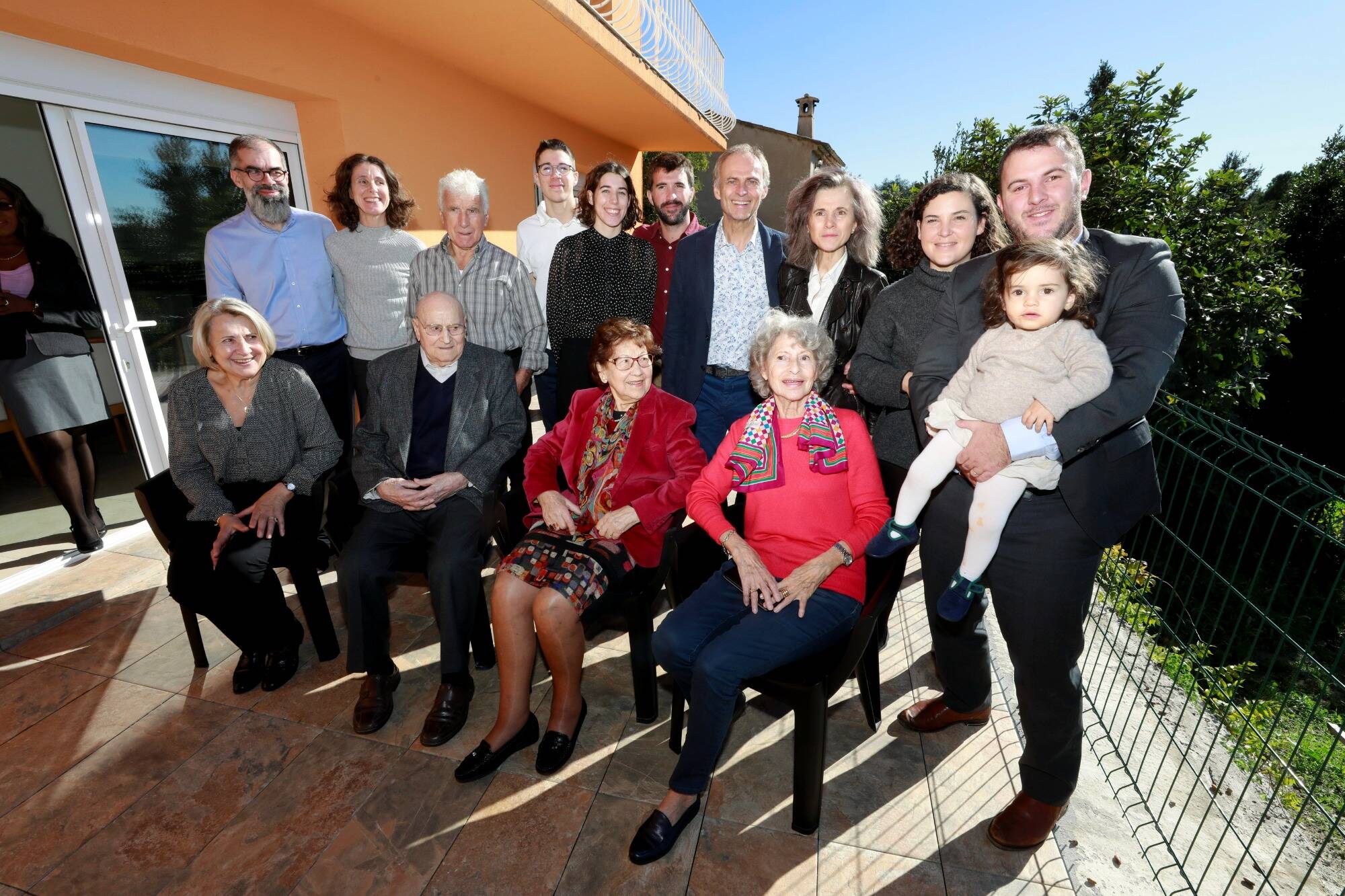 De 96 ans à 18 mois, cette famille réunit cinq générations à Cagnessur