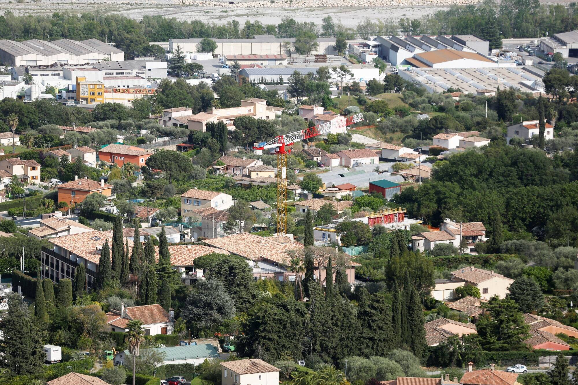 "Quand on touche au portefeuille, c'est différent": il va bientôt falloir payer en cas d'infraction à l'urbanisme dans le bassin cagnois