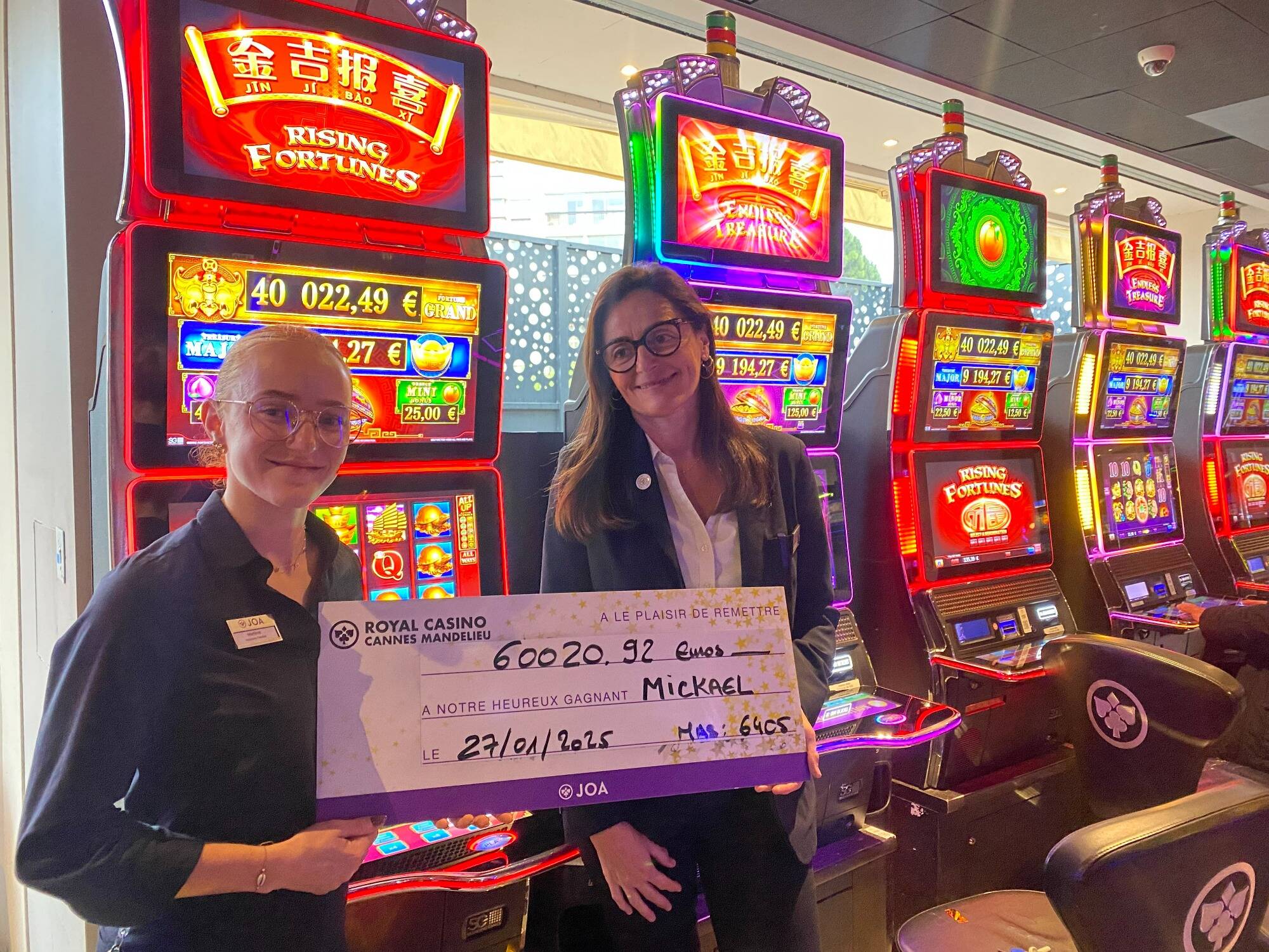 Empêché d'aller travailler à cause de la météo ce lundi, il va jouer au casino de Mandelieu et décroche un jackpot de plus de 60.000¬