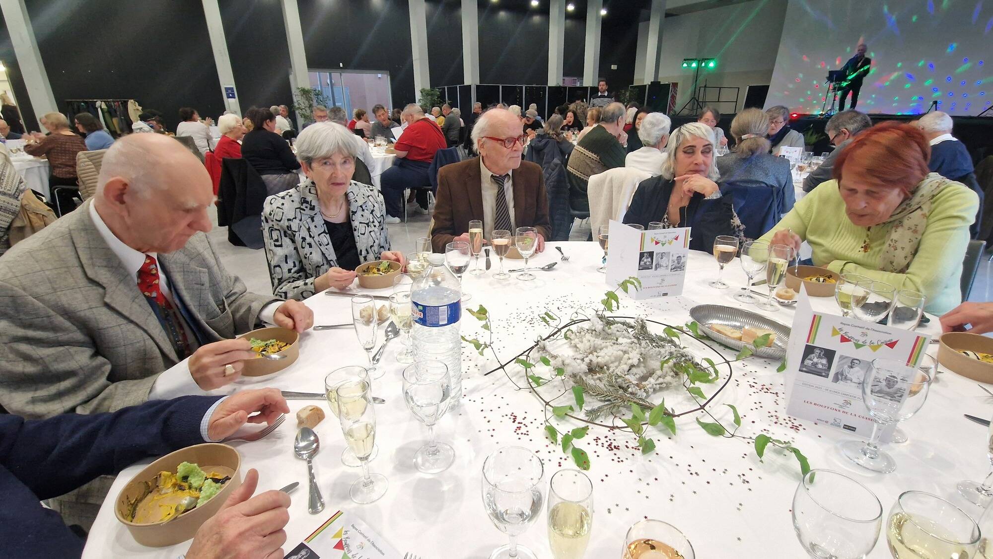 Des chefs locaux ont concocté un repas gastronomique pour rompre l'isolement des aînés au Cannet