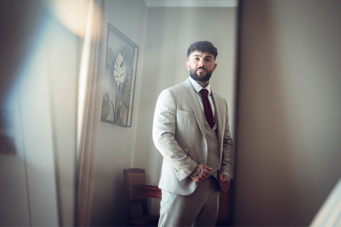 "C'est un signe du destin": en plein divorce, ce Varois va se marier ce soir sous les caméras de M6