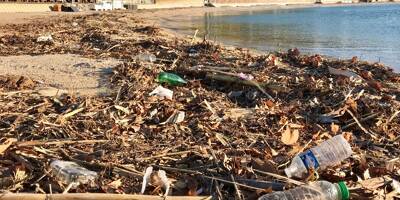 Après les intempéries, les déchets ont envahi les plages du Mourillon à Toulon