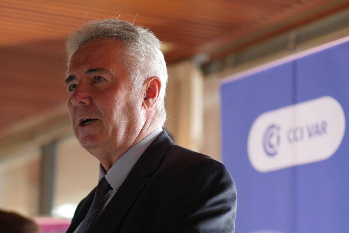 Nécessaire, prévisible, contraignant... Comment les commerçants du Var réagissent-ils à l'annonce du couvre-feu à 18 heures?