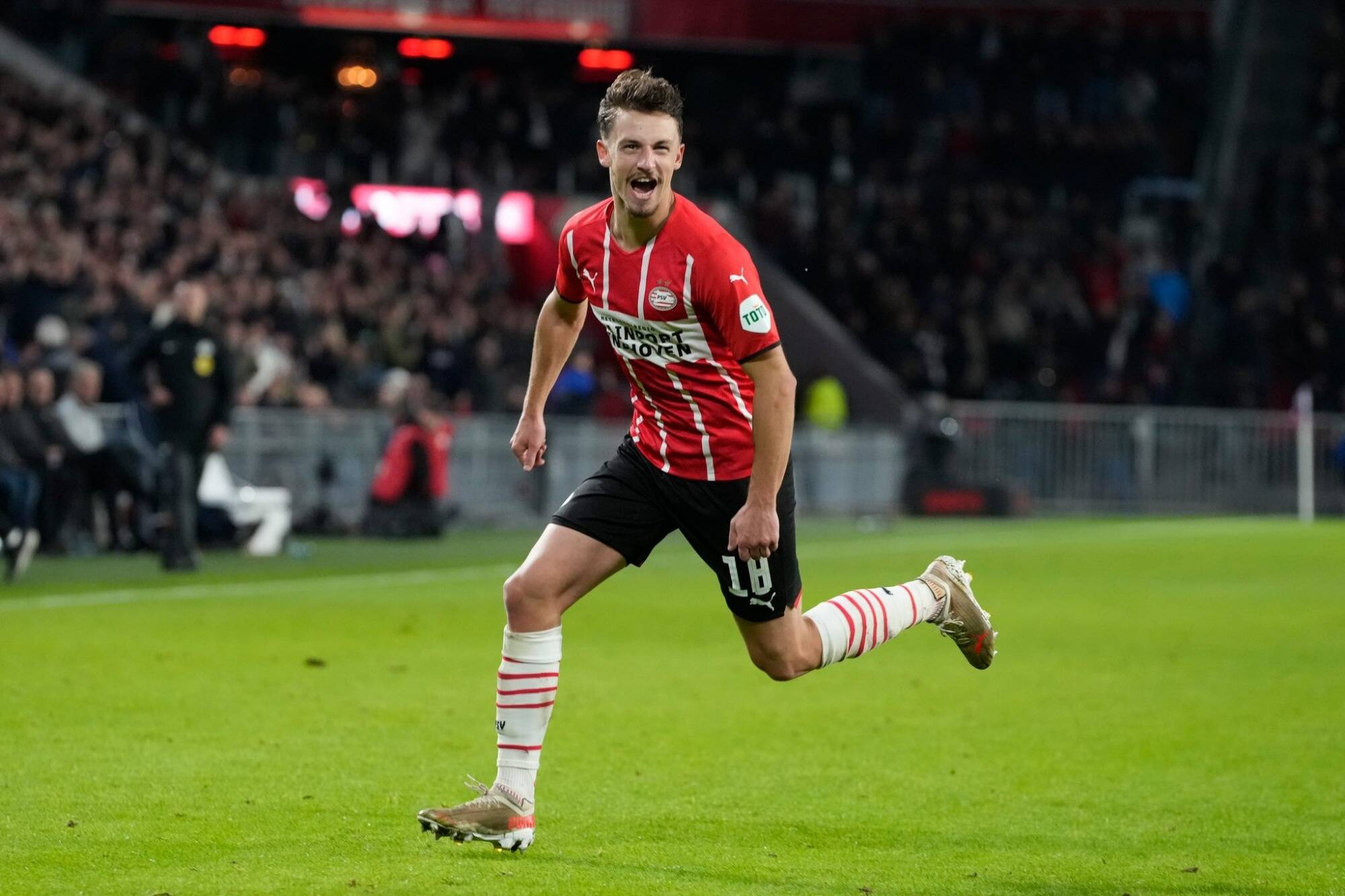 "Je suis très impatient". Né à Monaco, Olivier Boscagli se livre avant d'affronter l'ASM jeudi avec le PSV Eindhoven en Ligue Europa