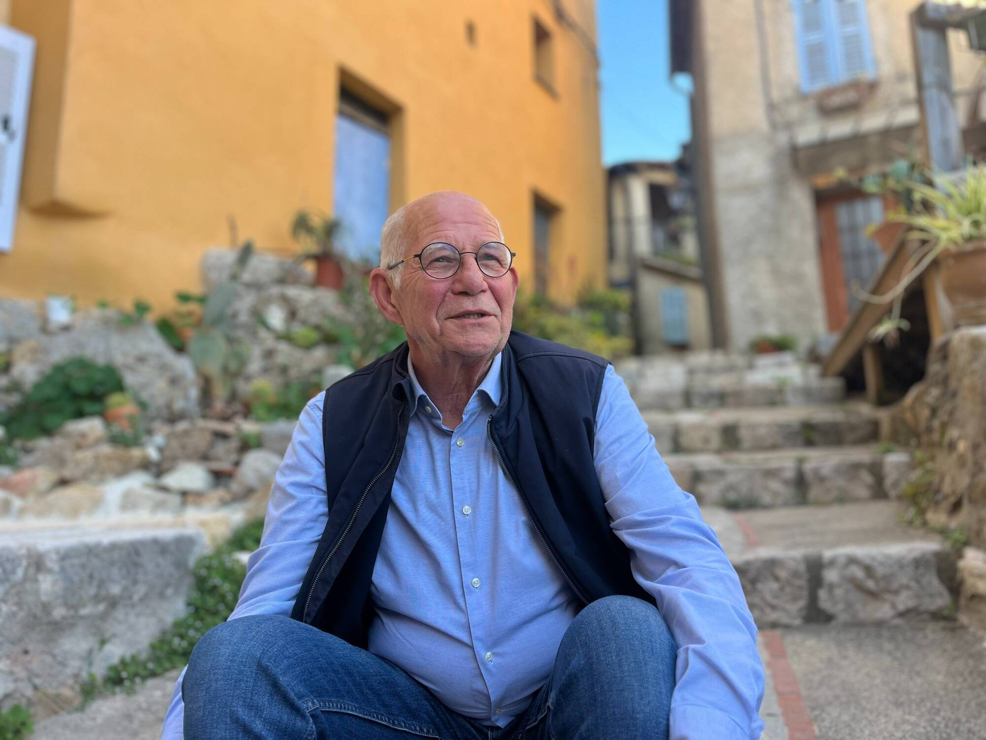 "Je ne suis pas épuisé mais déçu": le maire du Bar-sur-Loup François Wyszkowski quittera son fauteuil en 2026 et il explique pourquoi