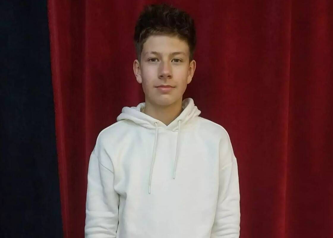 À 14 ans, il cherche un travail pour emmener sa chérie dans "un très bon" restaurant pour la Saint-Valentin