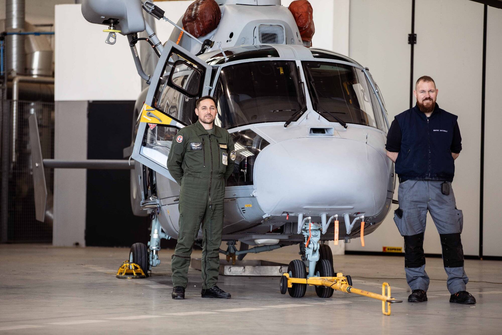 Pour les 100 ans de la base aéronavale d'Hyères, on vous démêle le vrai du faux sur la flottille 35F et ses hélicoptères, les Dauphins
