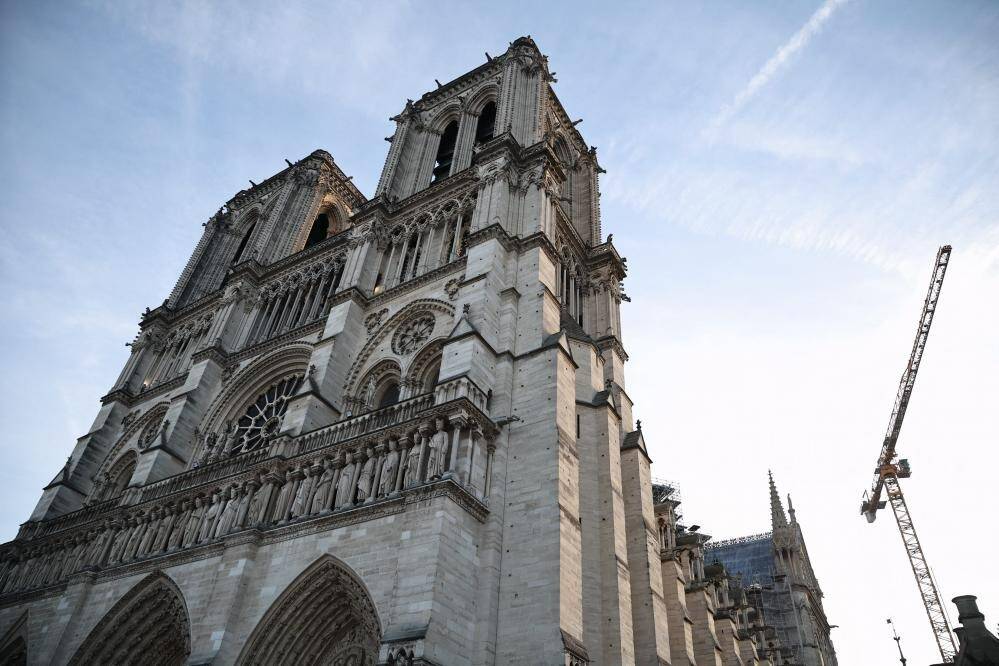 Découvrez les premières images de la cathédrale Notre-Dame de Paris rénovée, cinq ans après l'incendie dévastateur