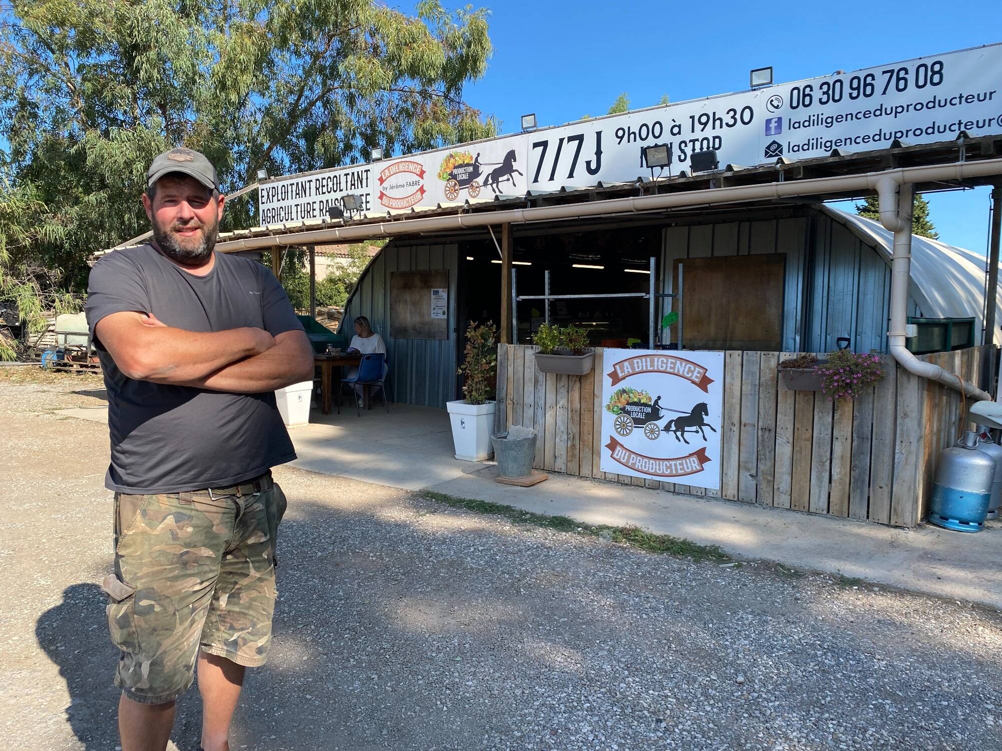 Pizzas, glaces, alcool... La mairie de Carqueiranne dit ne veut plus des points de vente au bord de la route