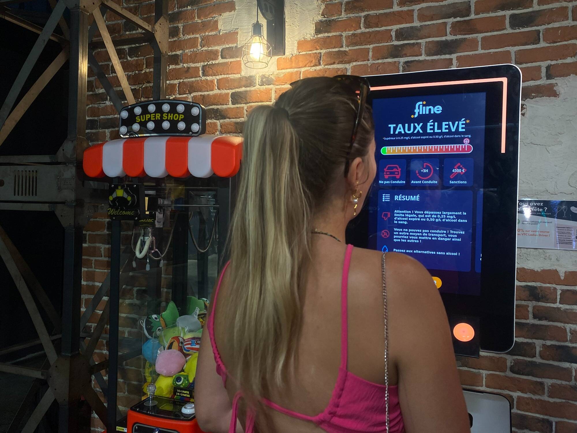 On vous explique comment fonctionnent ces bornes éthylotest testées pendant tout l'été dans cinq établissements du Var