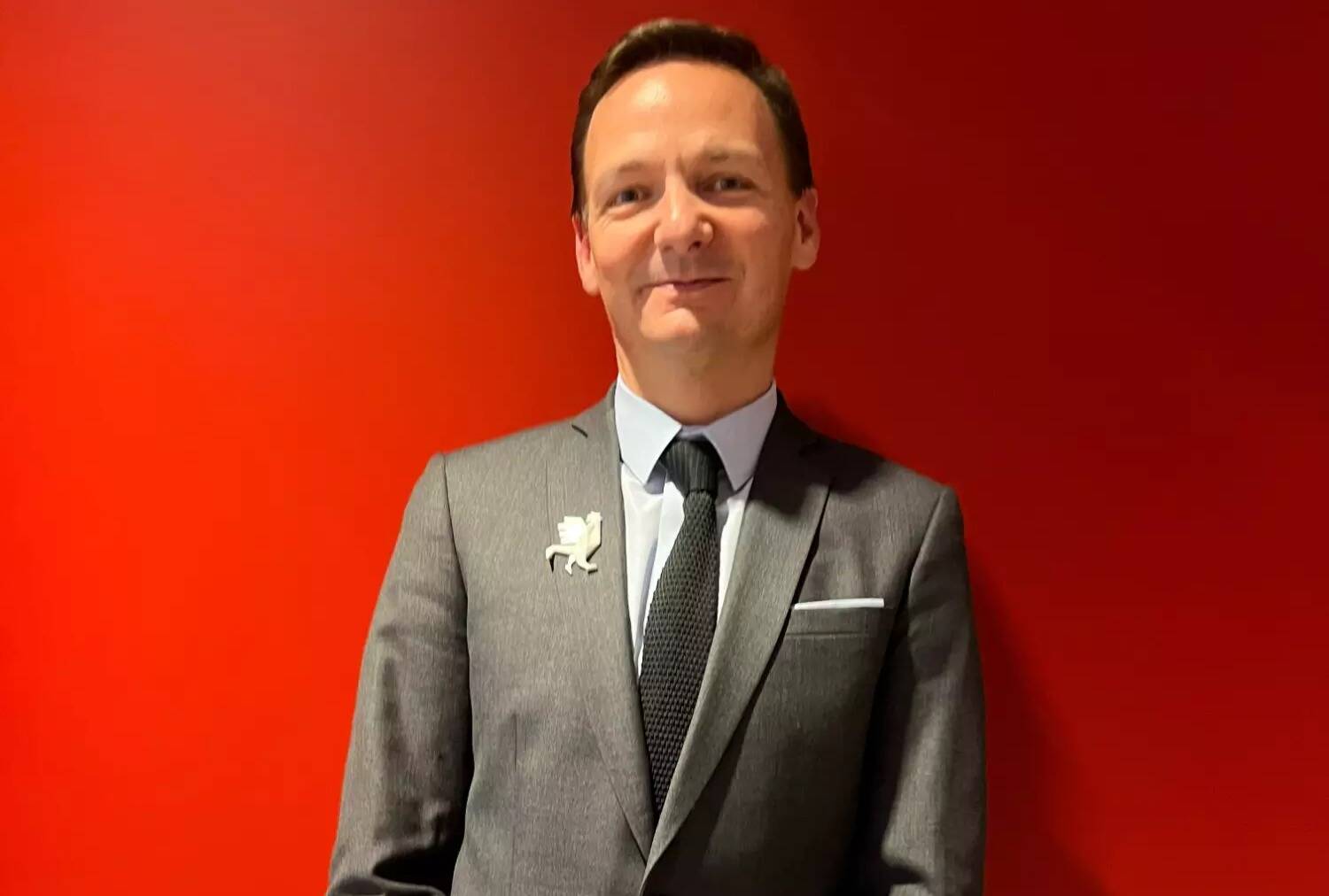 Comment l'intelligence artificiel peut aider à résoudre la crise de la Covid-19 et à "mieux protéger la population"