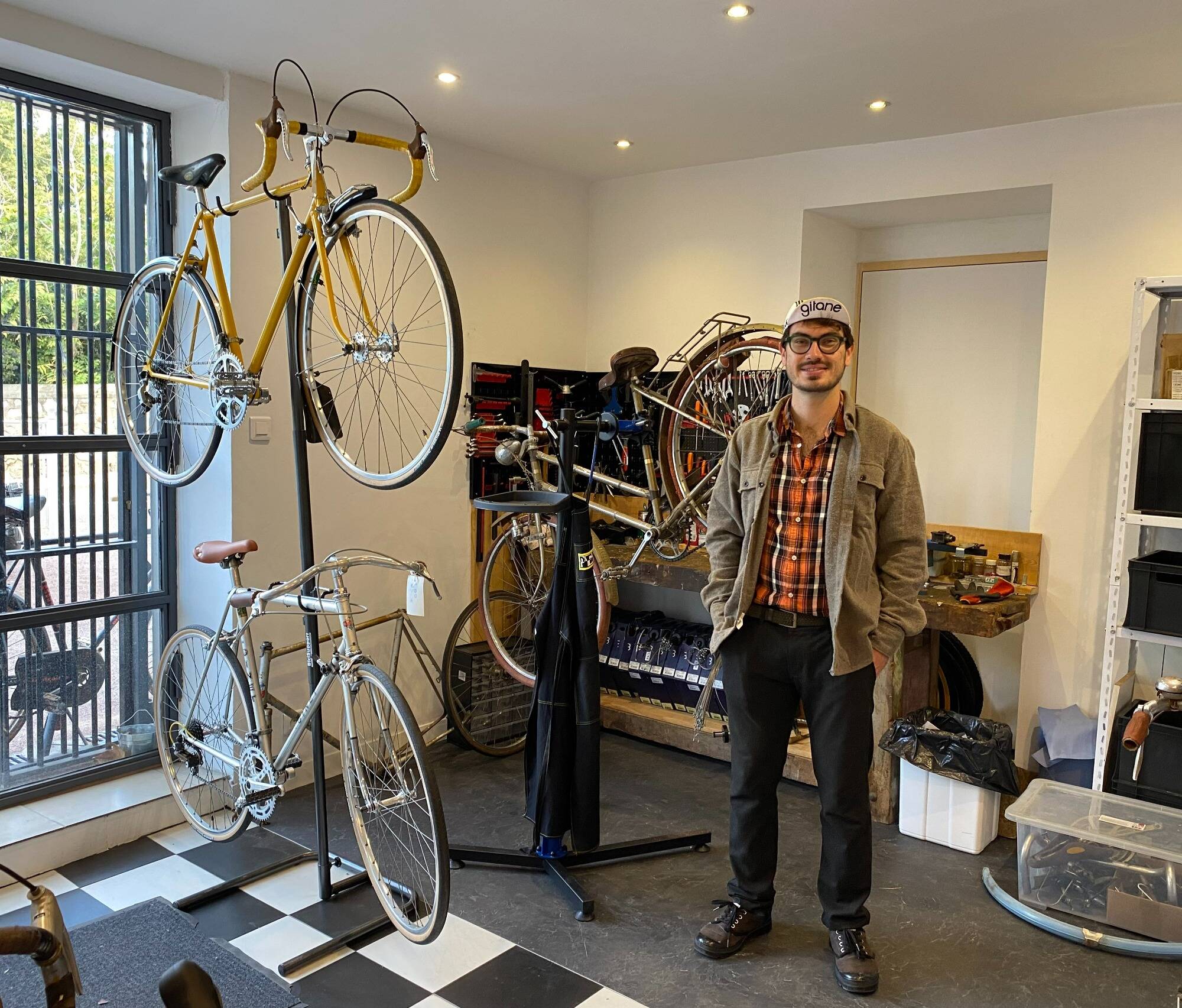 Vous êtes passionné de vélos vintages ou vous souhaitez le faire réparer? Cette boutique toulonnaise est faite pour vous
