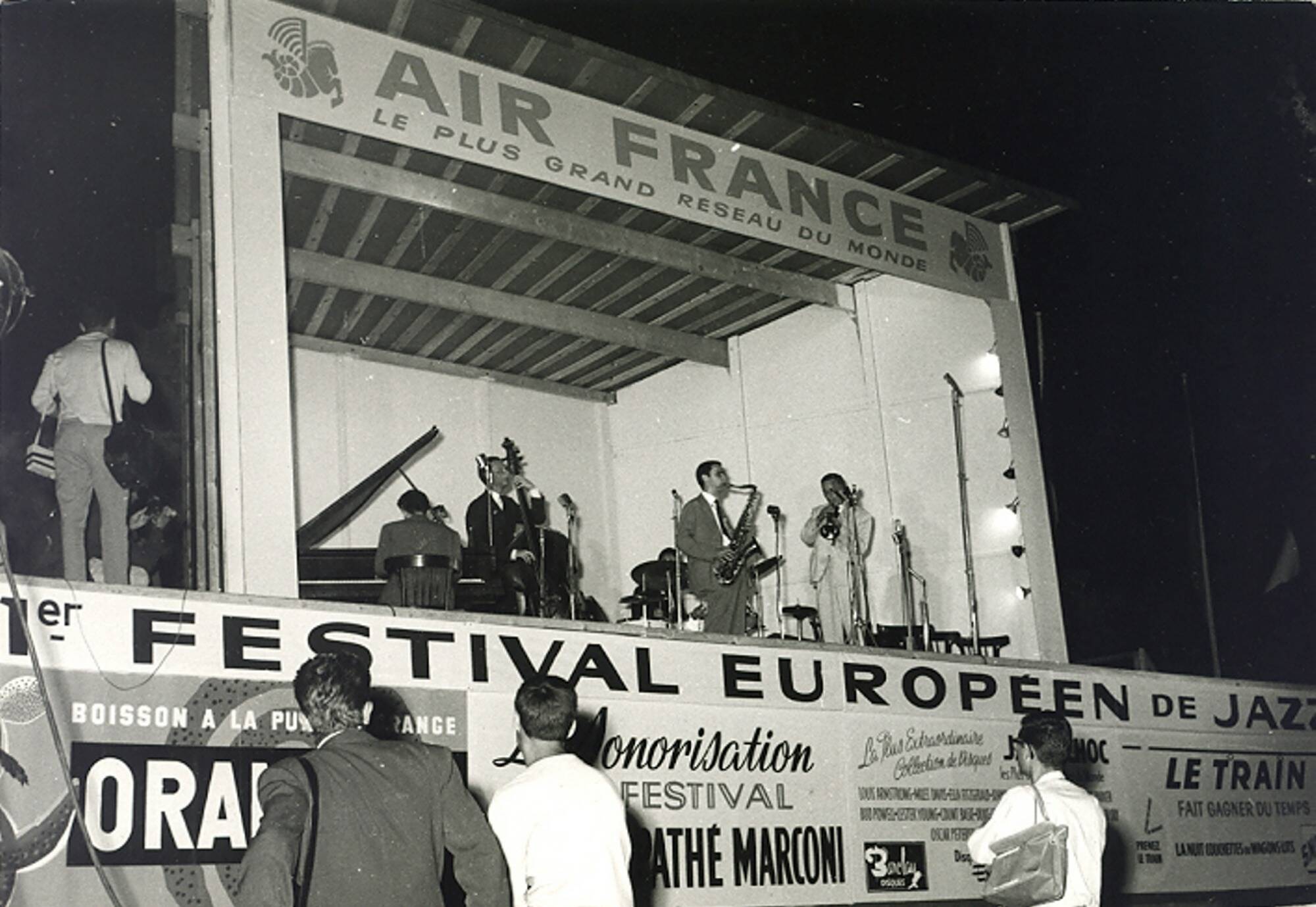 Jazz à Juan: sous les pins, 65 ans de cigales et contrebasses