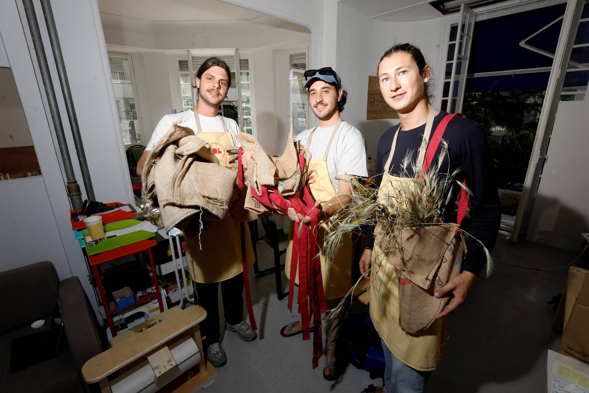 On vous parle de ces néo entrepreneurs qui transforment, à Carros, les déchets industriels en objets de déco tendance