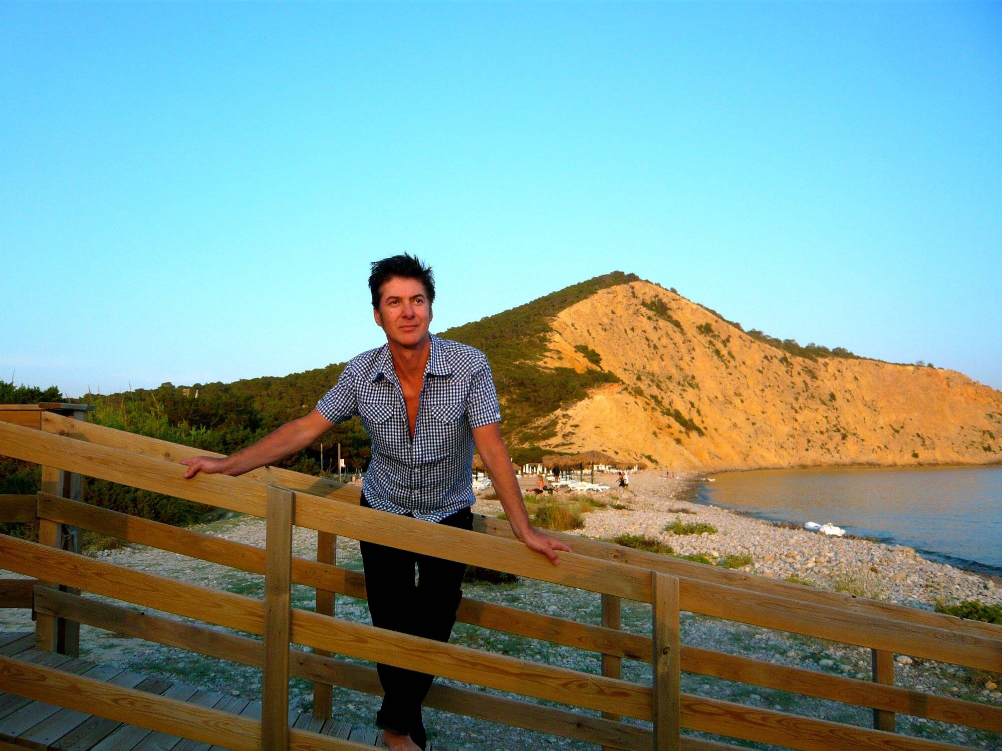 "On m'associe à la pop mais j'adore la soul..." Etienne Daho dévoile son nouvel album de reprises