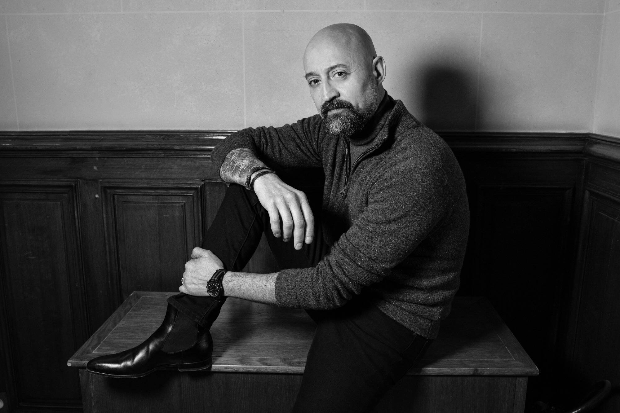 "Après une mission complexe, j'ai eu l'idée du livre". Laurent Combalbert, négociateur du RAID signe son premier thriller (et c'est une vraie réussite)