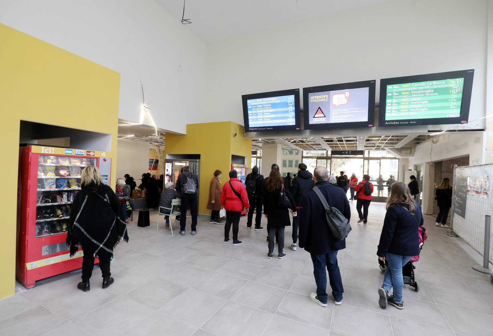 Où en sont les travaux du futur pôle d'échange multimodal à la gare de Menton? Réponse en 5 images