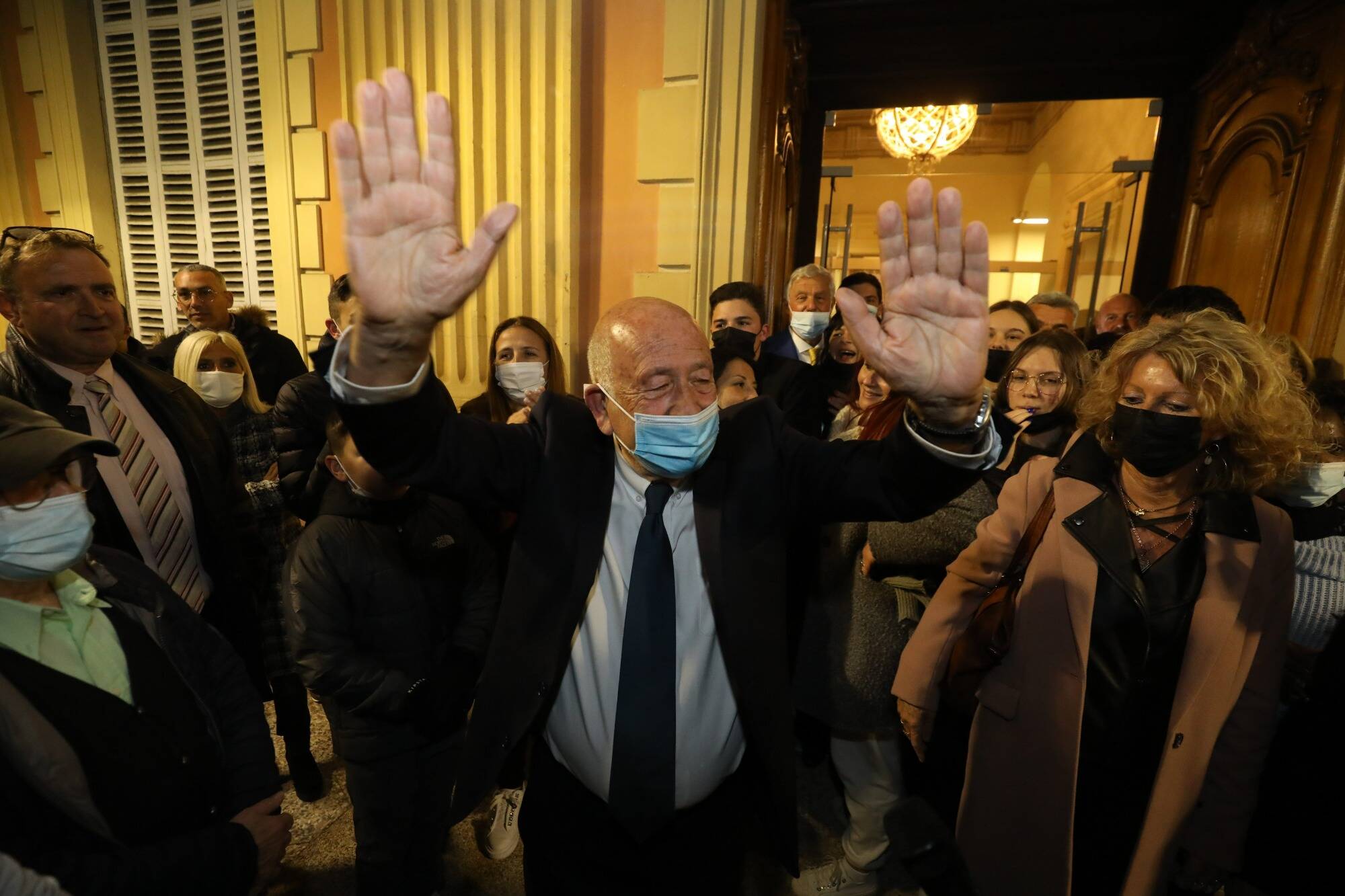 Les images marquantes du second tour des municipales à Menton