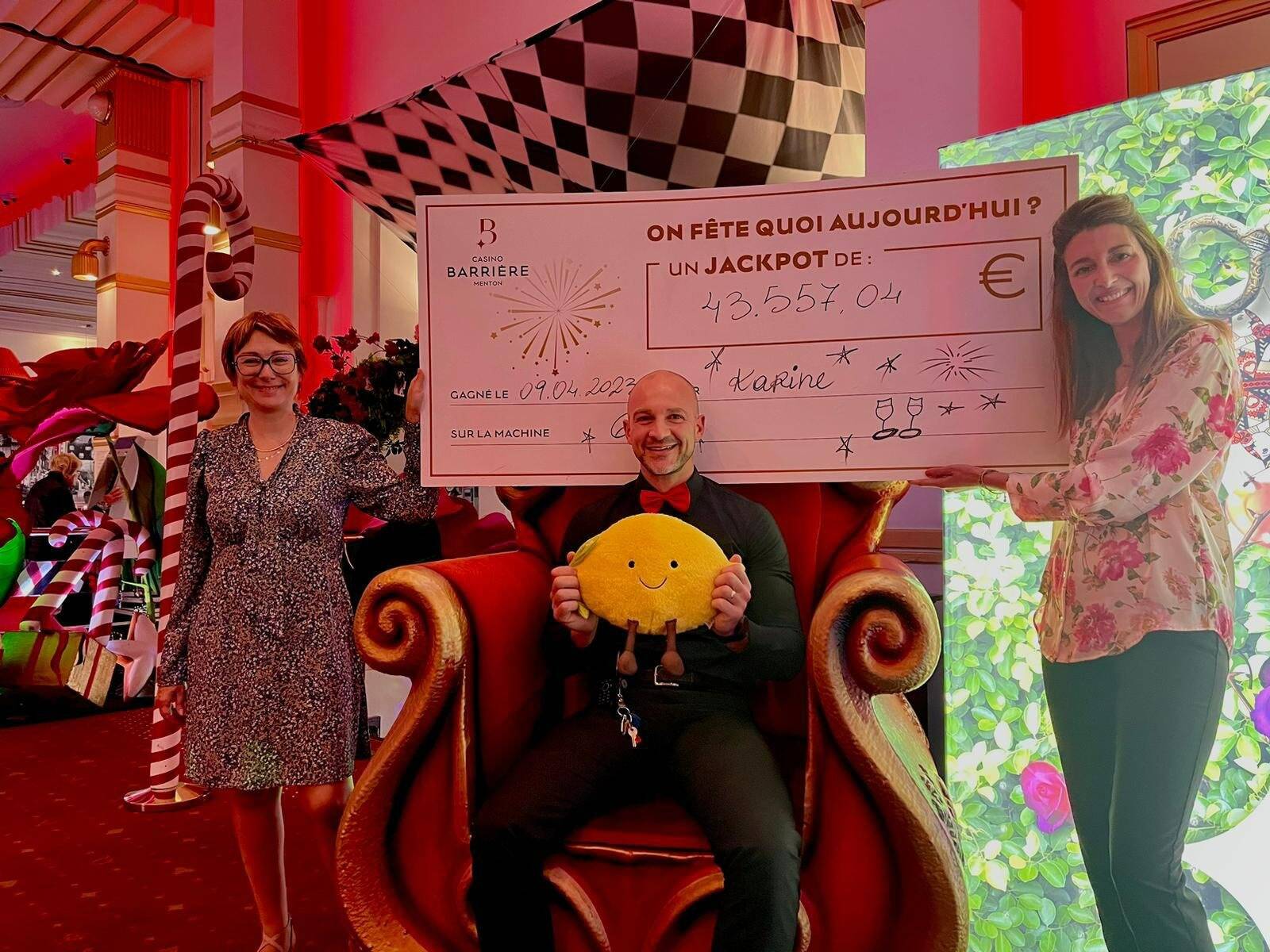 "C'est du jamais vu": elle remporte deux jackpots en un mois sur la même machine au Casino Barrière de Menton