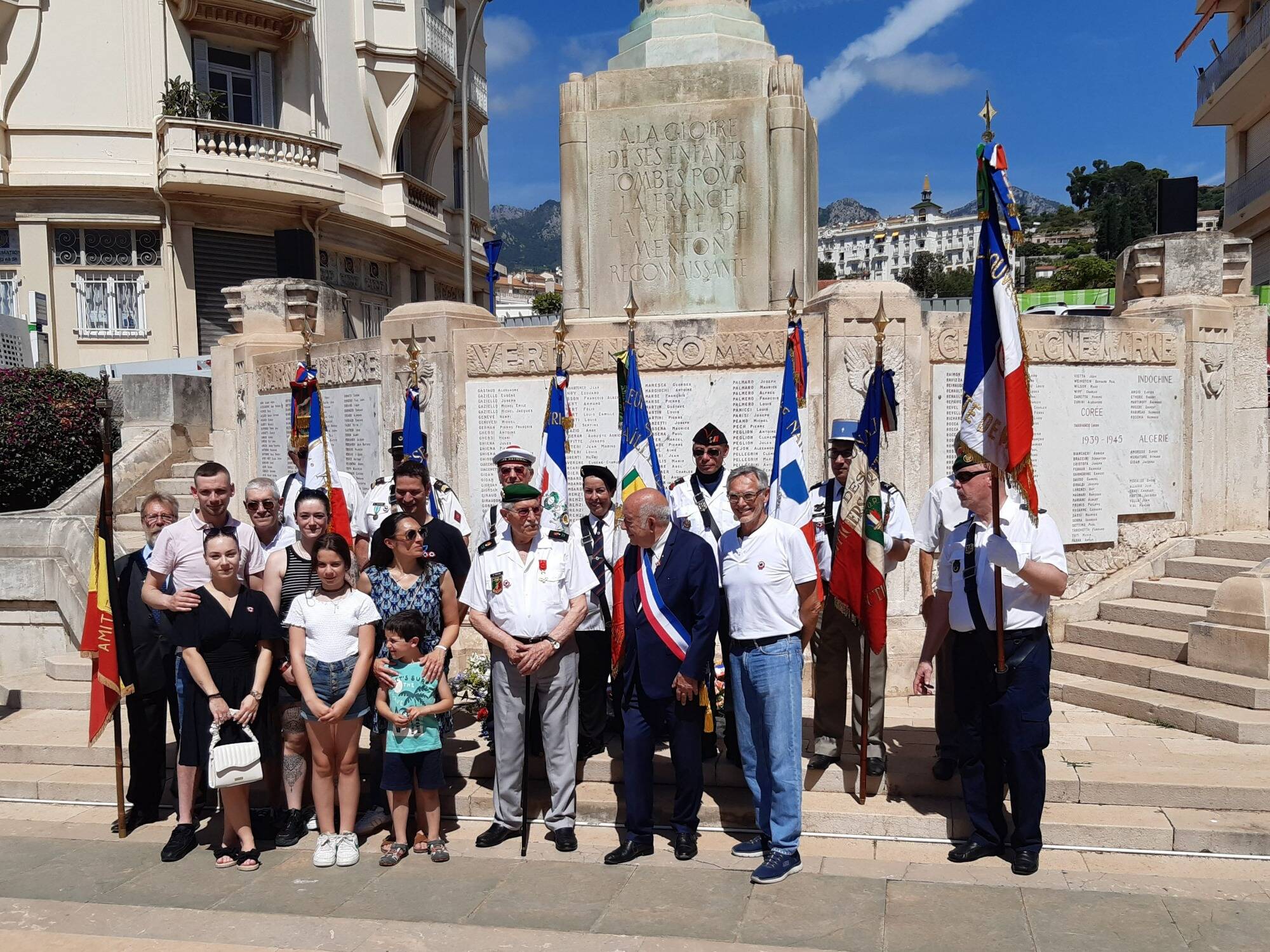 14-Juillet: l'ancien résistant Herbert Traube, 100 ans, promu officier de la Légion d'honneur à Menton