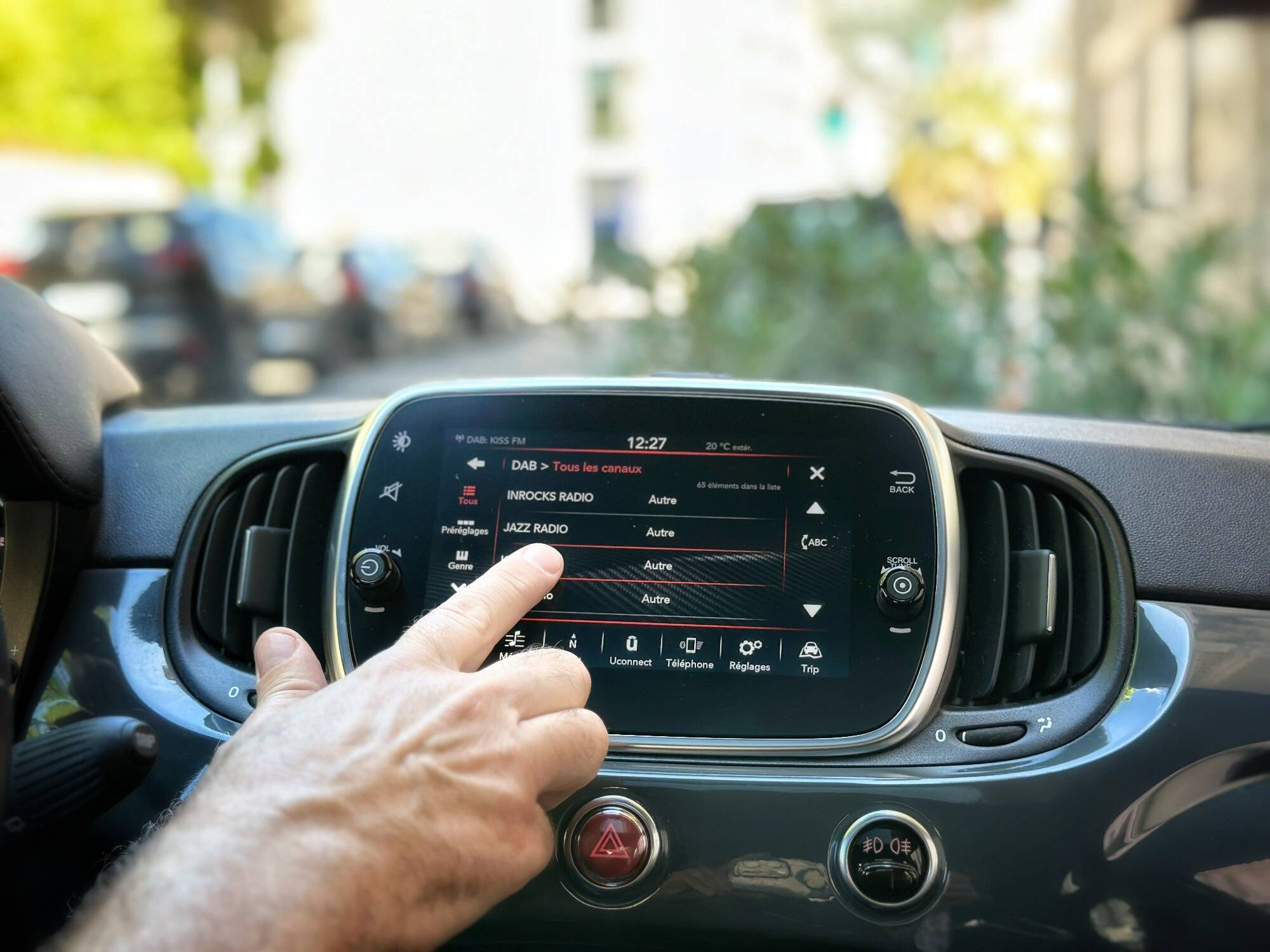 4e Fête de la radio: avec l'avènement du numérique, quel avenir pour ce média dans le Mentonnais? Des professionnels nous répondent