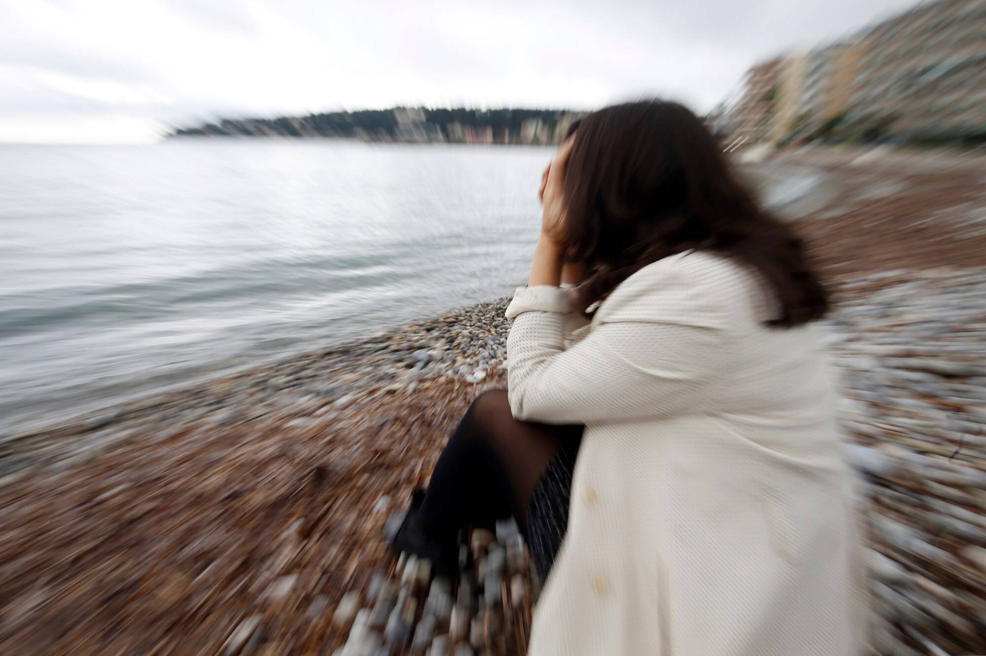 Un quart des jeunes atteints de dépression, 14% auraient une "mauvaise santé mentale"... vous souhaitez partager ce que vous traversez, contactez-nous