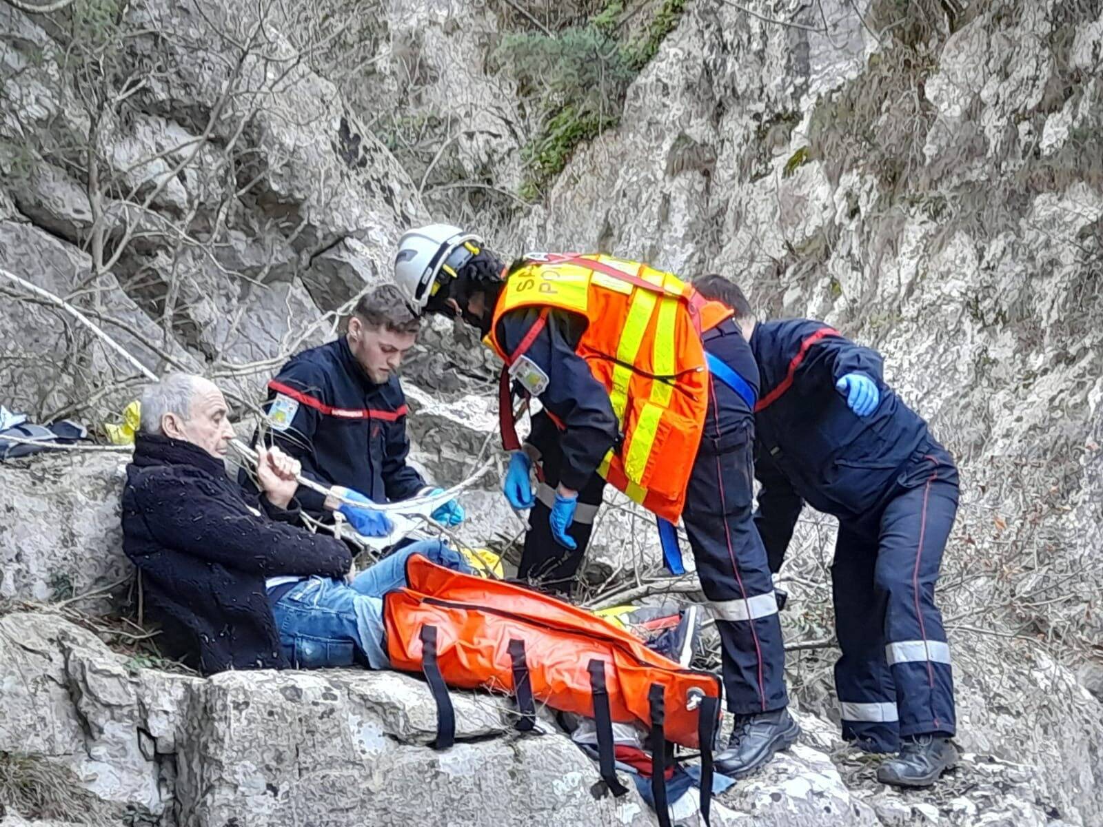 "J'ai fait une chute de 20m, c'est un miracle: en convalescence, le maire de Sospel raconte son accident