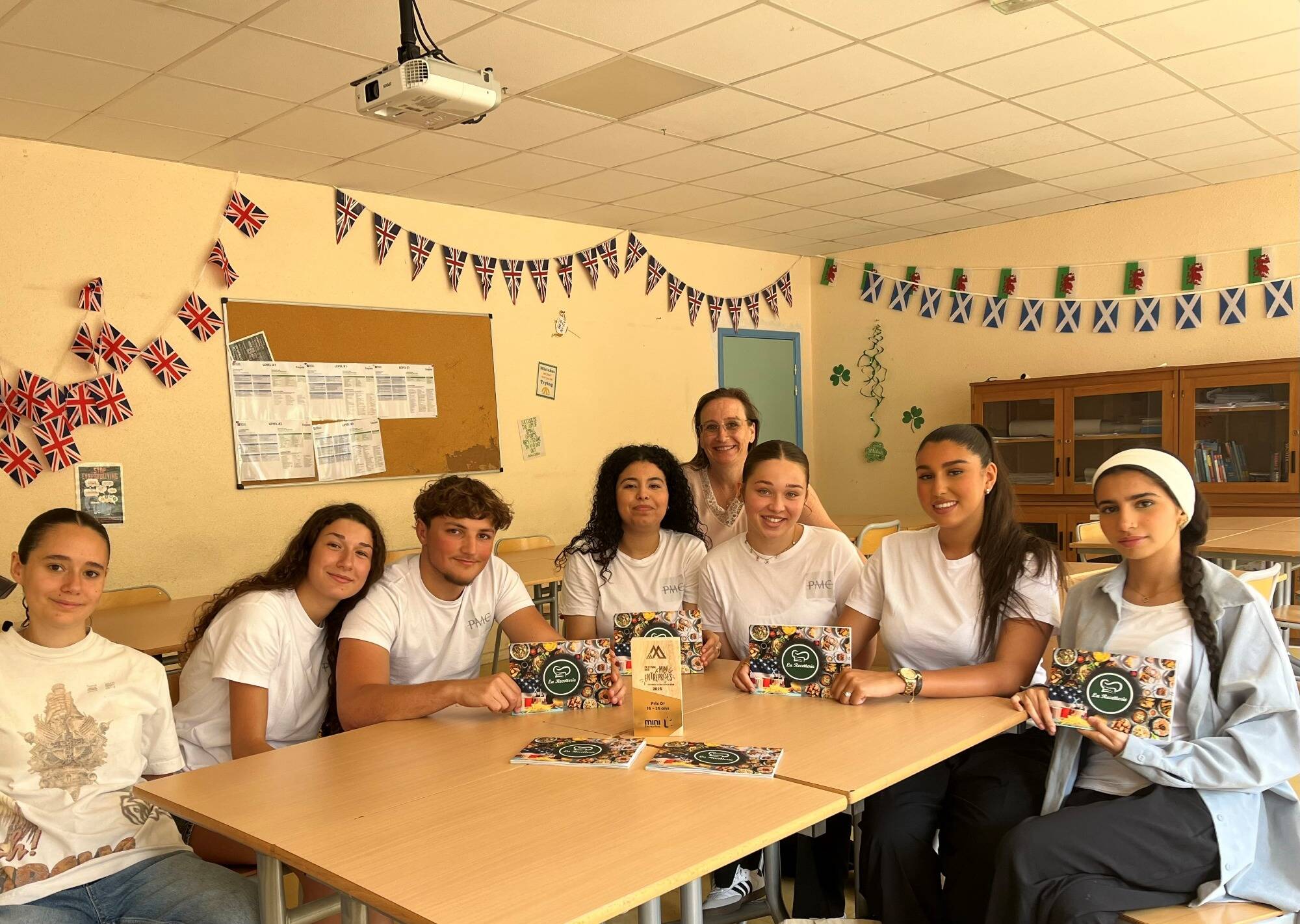 Avec leur livre de recettes pour petit budget, ces lycéens mentonnais remportent le Prix d'or au festival des mini-entreprises (et ce n'est pas fini)