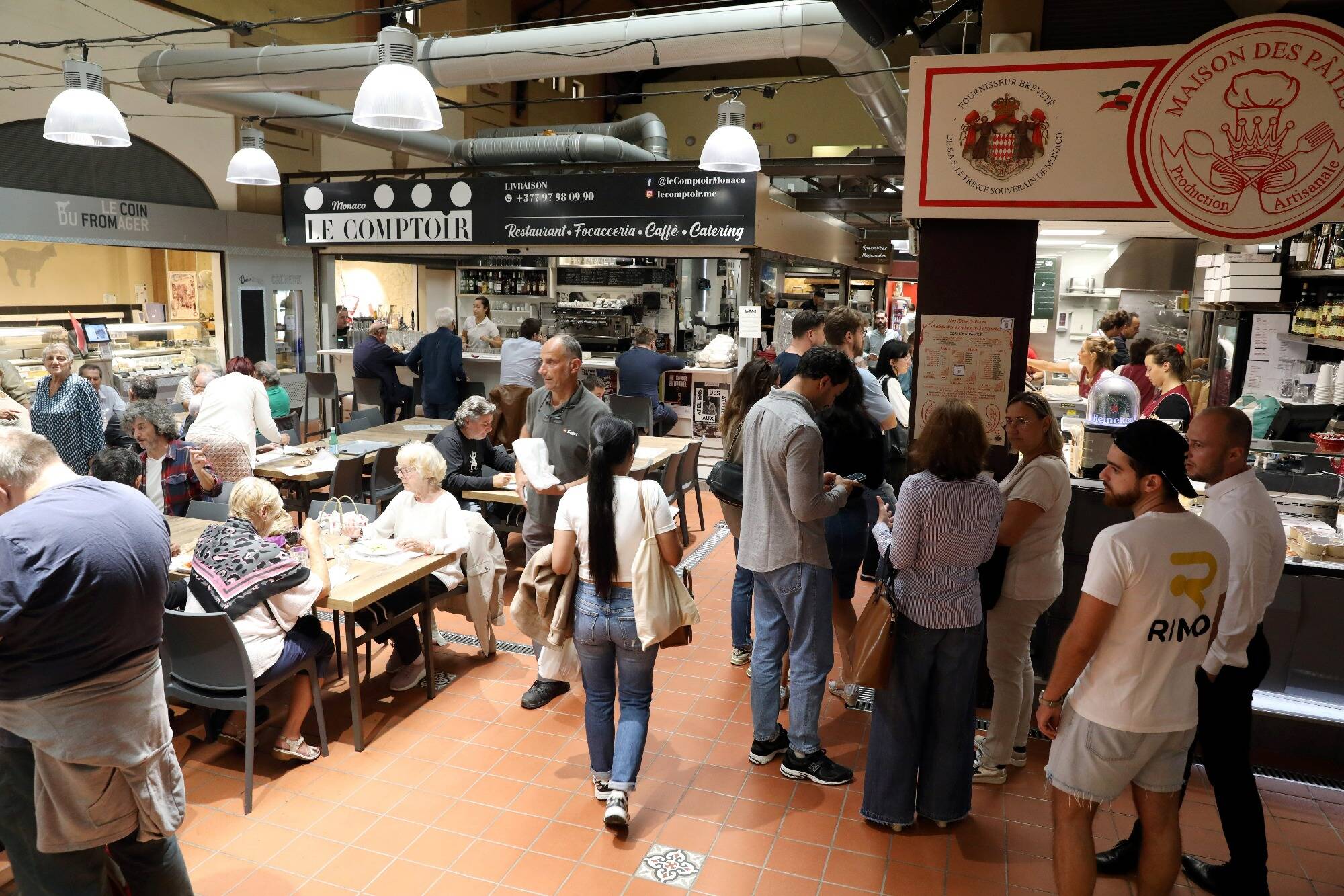 "Ne pas la dénaturer"; "Garder son authenticité"... Ce que veulent les usagers de la halle de la Condamine pour sa rénovation
