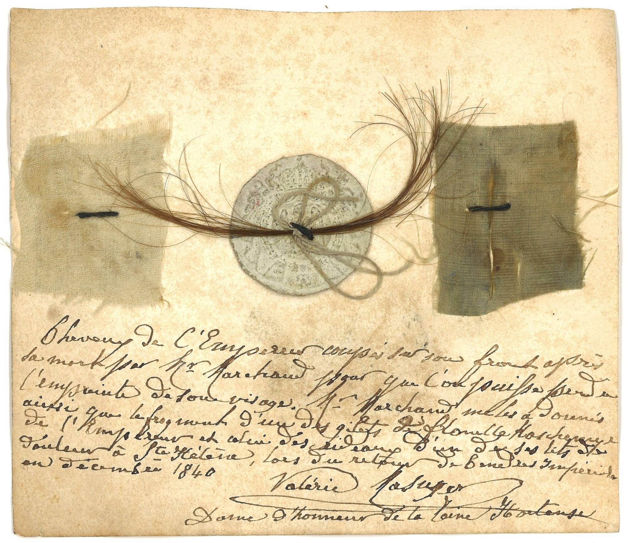 Pas d'acheteur pour la mèche de cheveux de Napoléon-Ier à Monaco... mais vous pouvez encore faire une offre