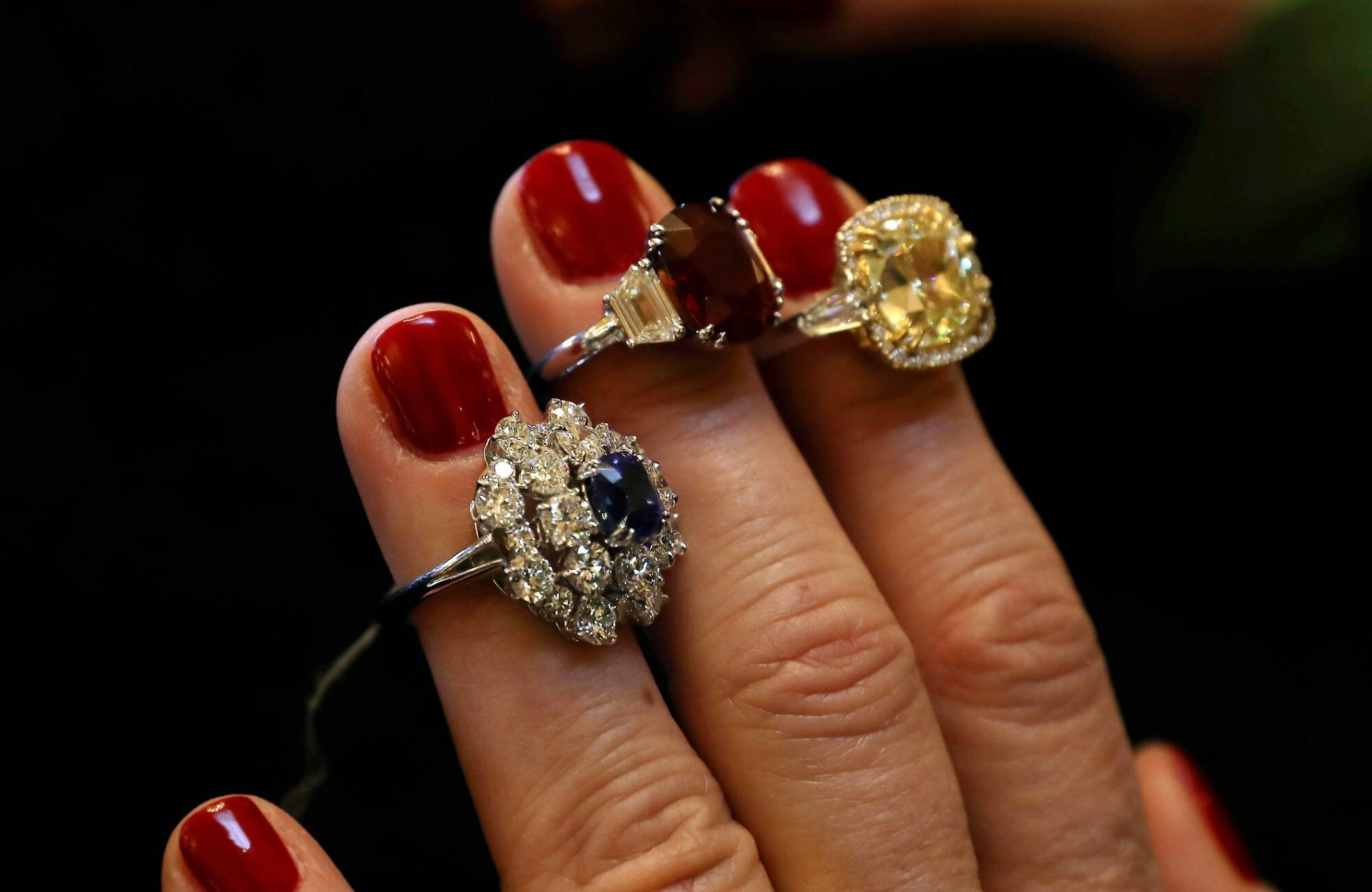 Bijoux, montres, maroquinerie de luxe... Voici les cinq pièces maîtresses de la vente aux enchères hivernale d'Artcurial à Monaco