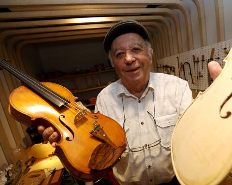 Il crée des violons depuis 1991 à Monaco : Je ne suis intéressé