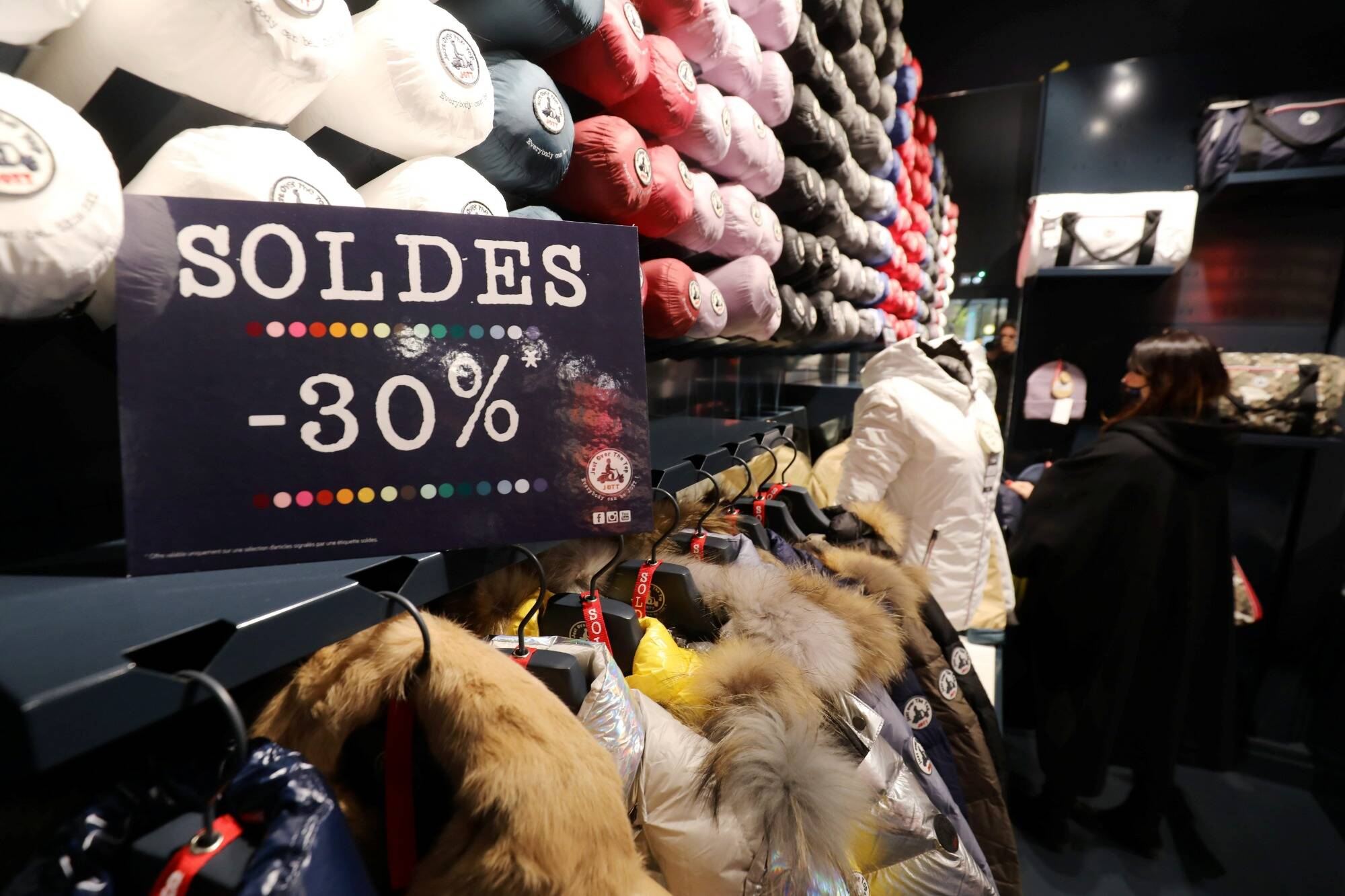 Vous n'avez jamais loupé une période de soldes depuis des années, votre témoignage nous intéresse
