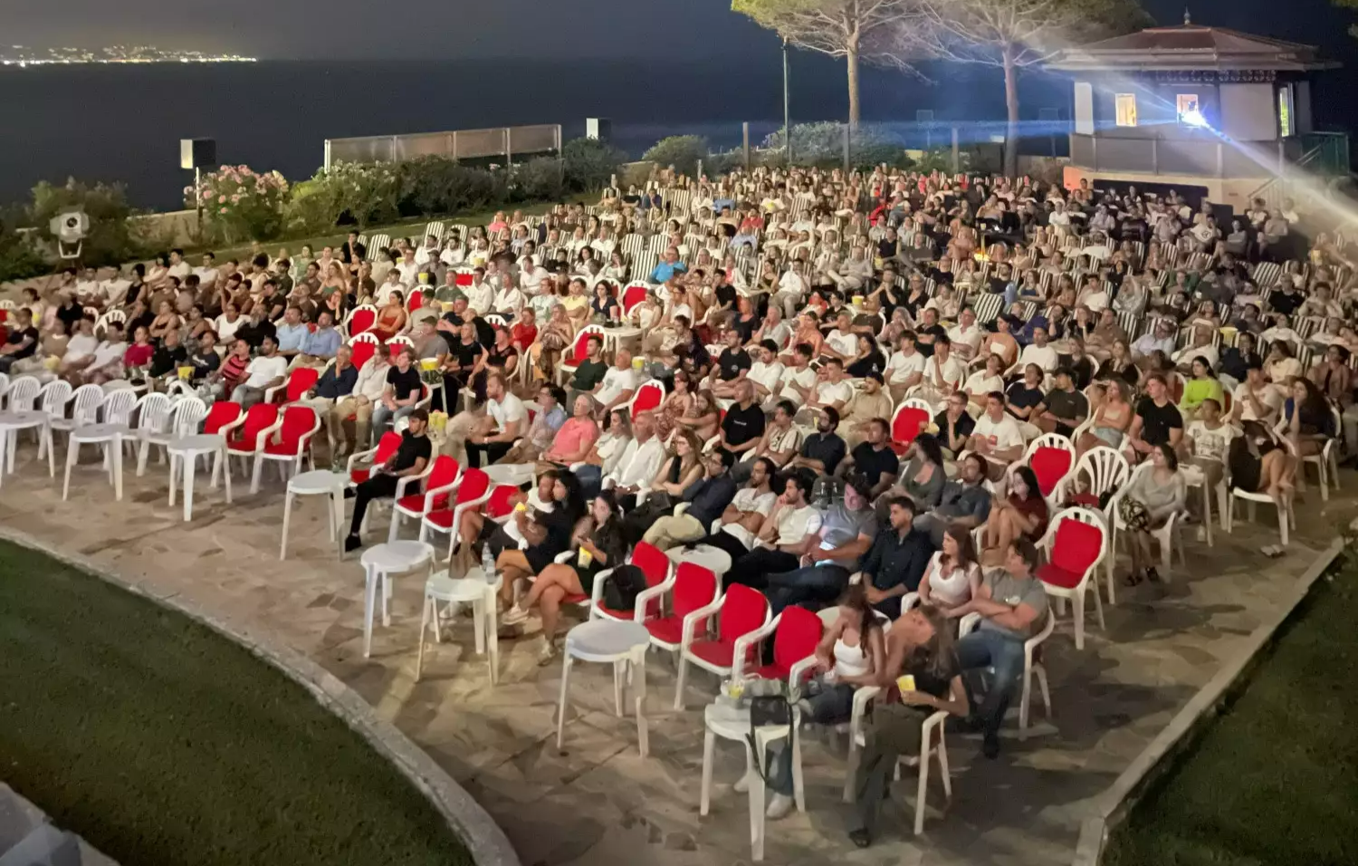 Le cinéma en plein air de Monaco a rouvert ses portes et s'adapte après la grève des scénaristes à Hollywood