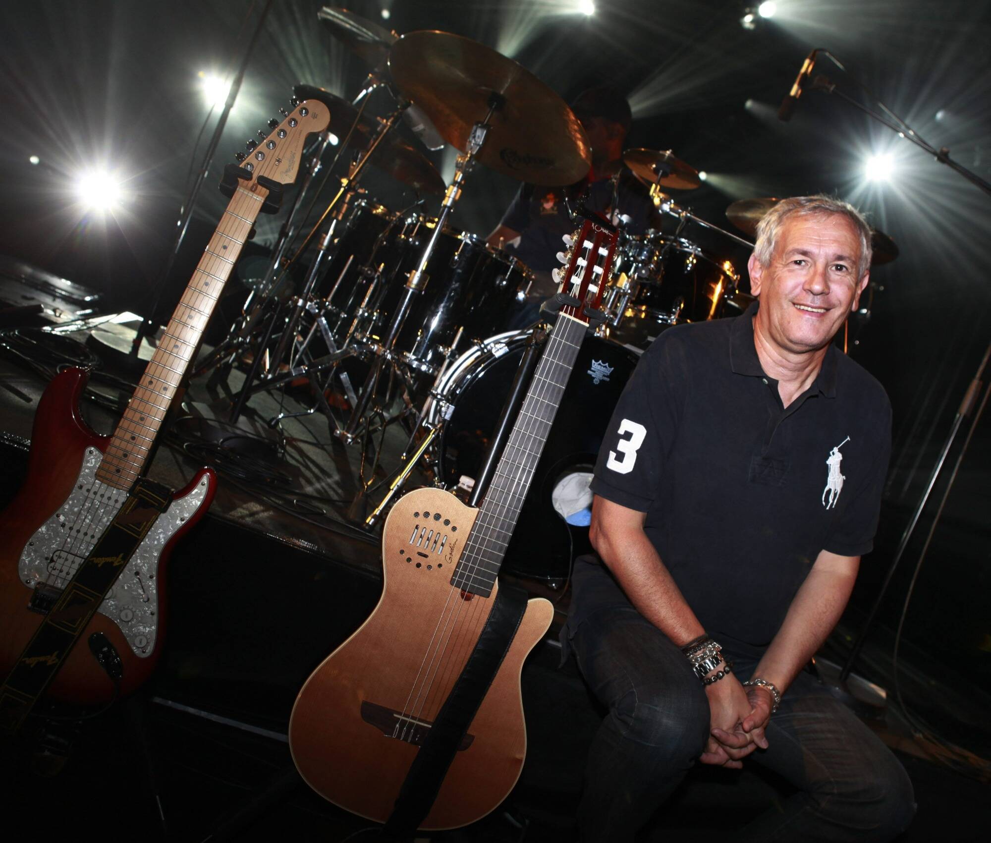 Il était l'ancien directeur artistique de Jazz à Juan et de la SBM à Monaco, les guitares de Jean-René Palacio bientôt aux enchères à Lyon