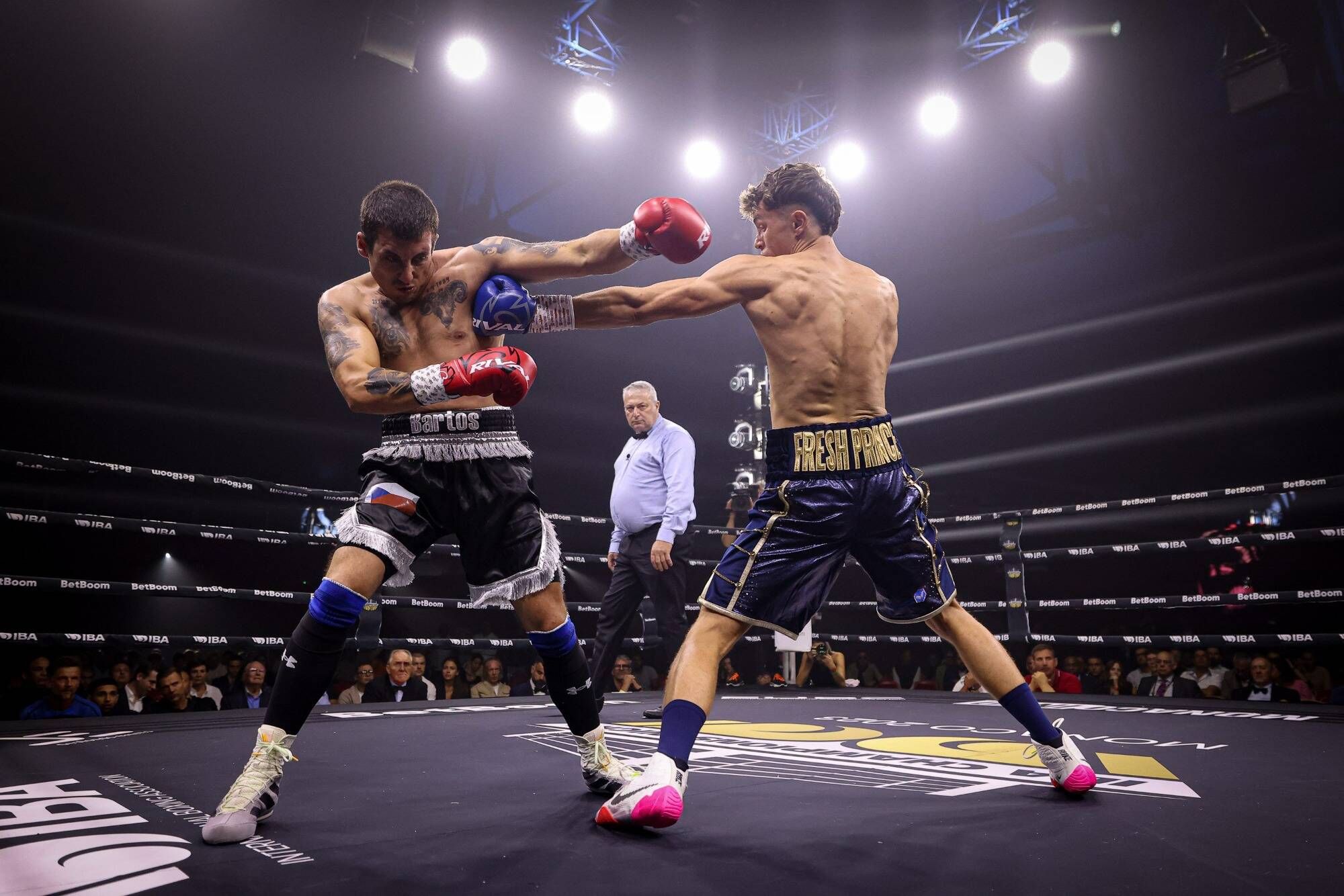 Le boxeur monégasque Hugo Micallef remporte une 8e victoire de rang pour son premier combat à domicile