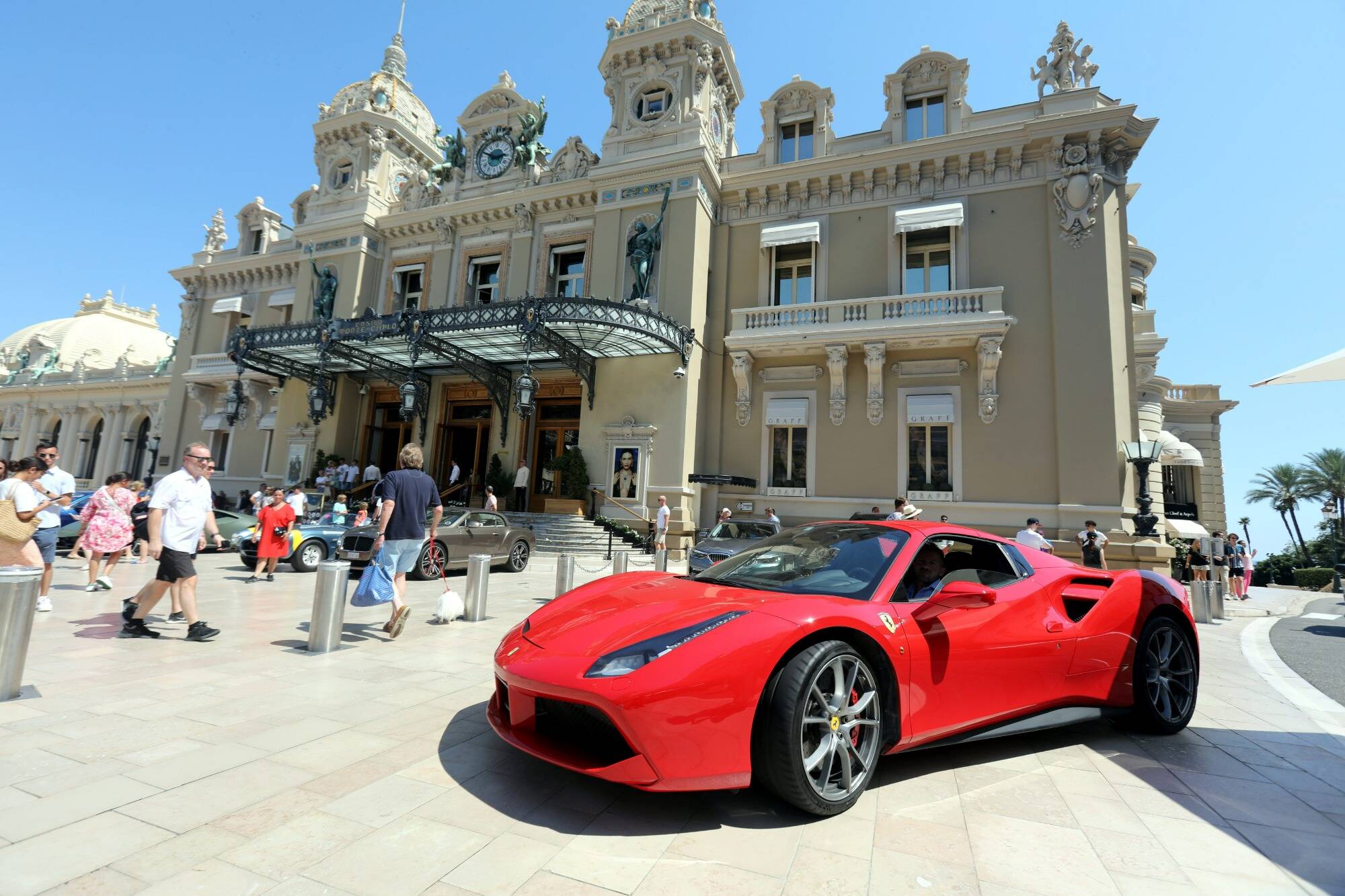 Ferrari se démarque par ses chiffres dans le secteur de l'automobile 