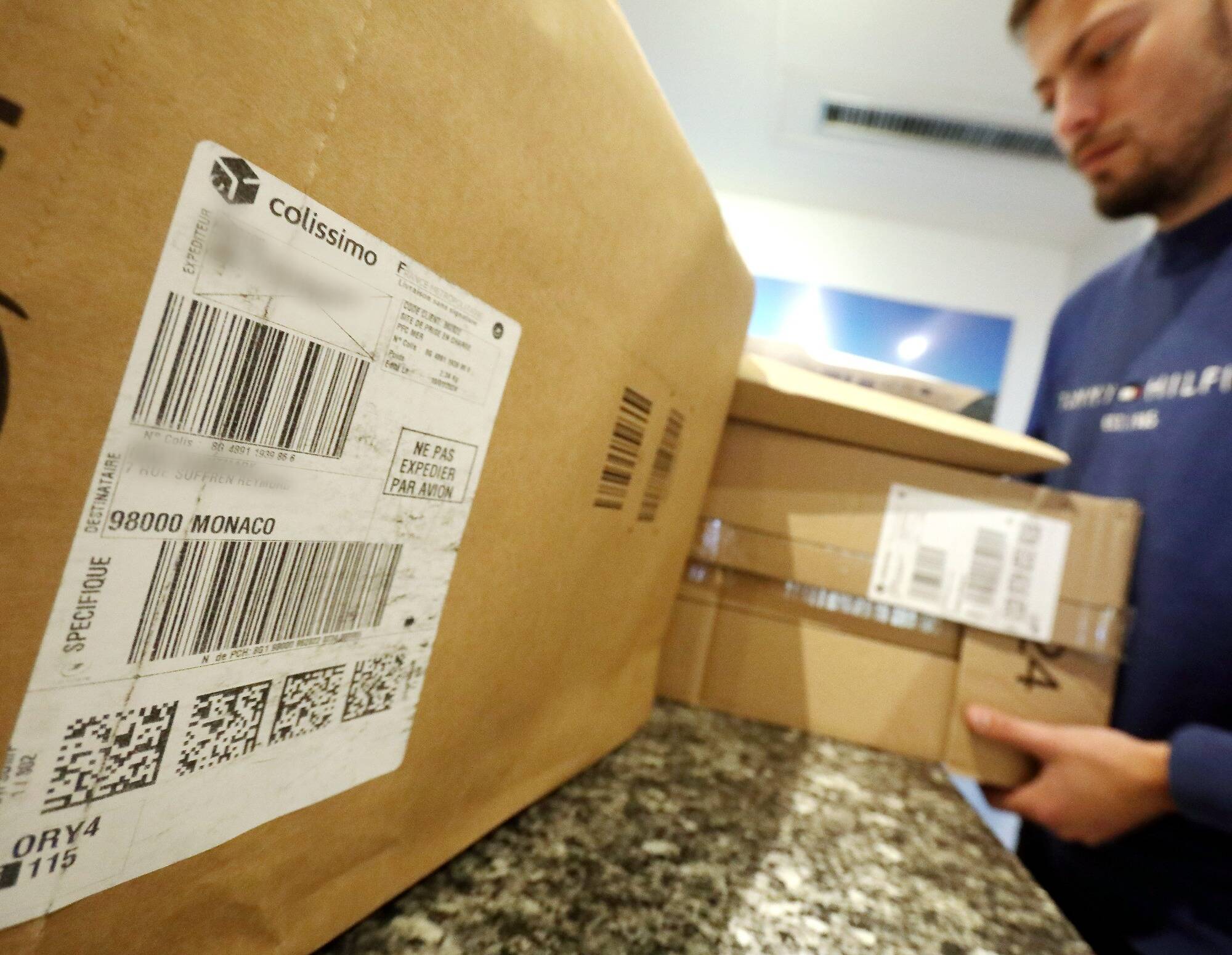 Voici comment vous faire rembourser un colis qui ne vous satisfait pas à Noël