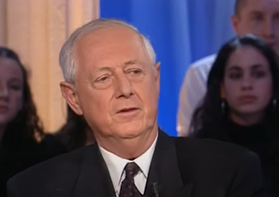 "Coluche n'en a jamais voulu à mon père de l'avoir licencié": l'ancien directeur de Radio Monte-Carlo Michel Bassi est décédé, son fils témoigne de son passage à Monaco